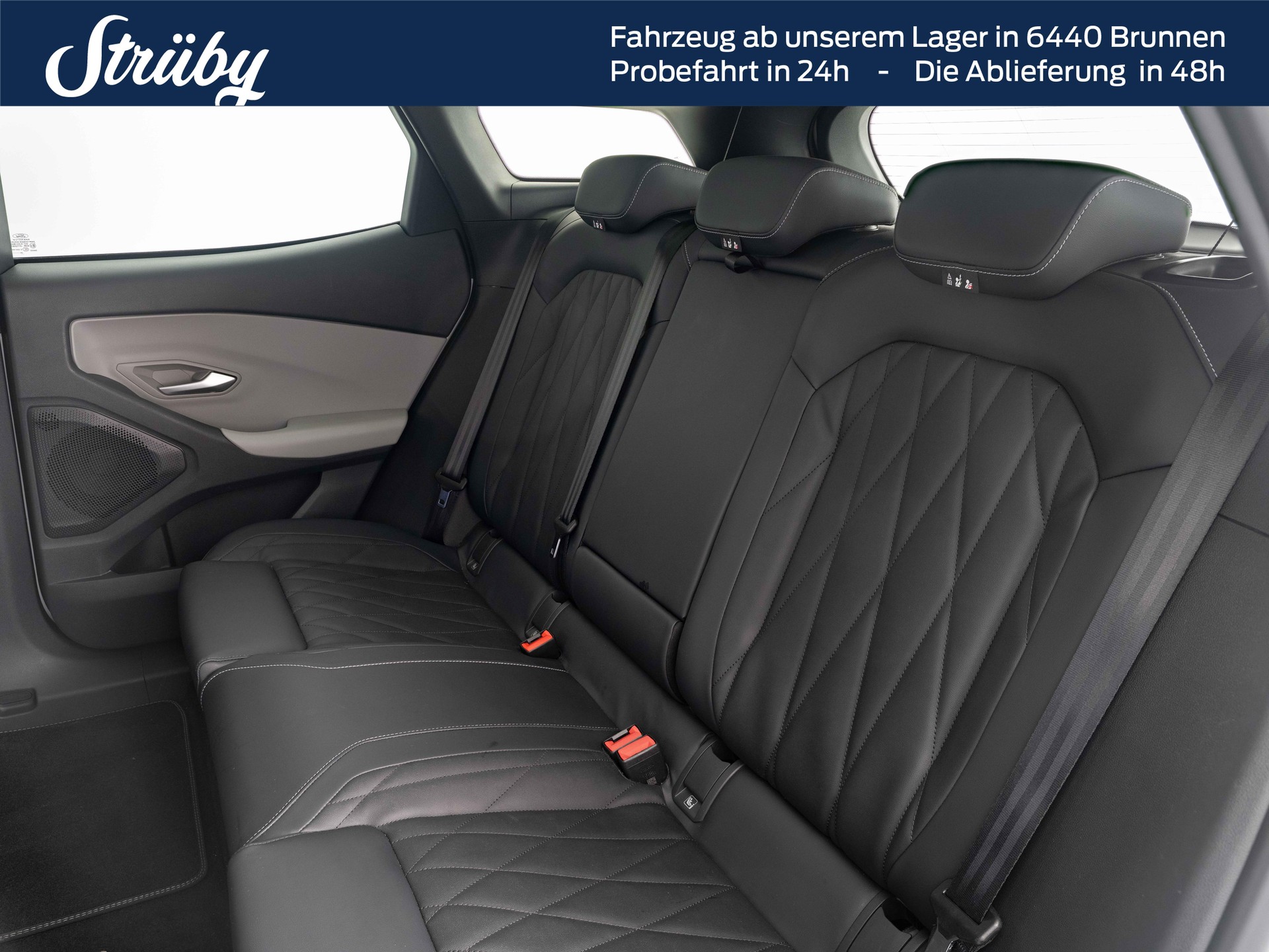 FORD Explorer Extended Range Premium AWD-image-29