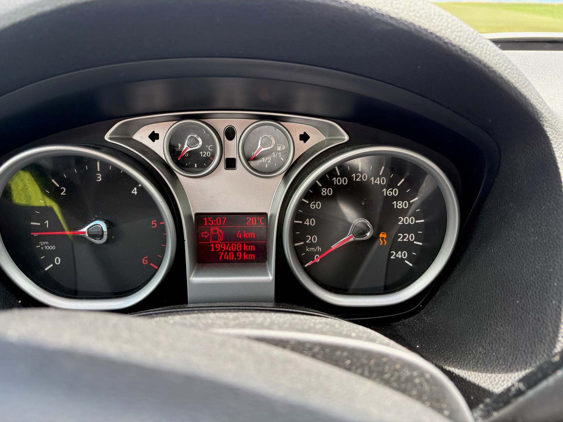 FORD Kuga 2.0 TDCi Titanium 4WD-image-8