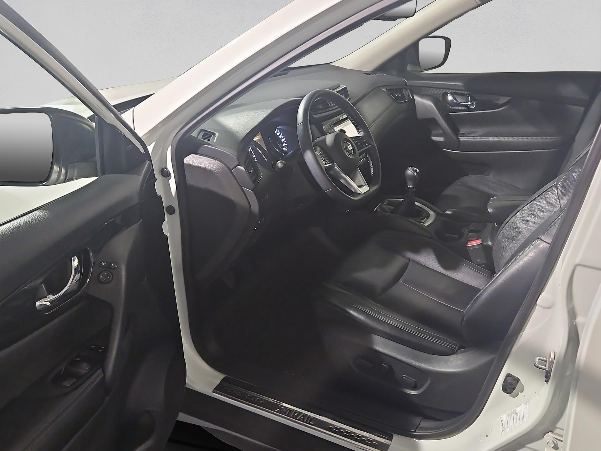 NISSAN X-Trail 1.6 DIG-T tekna-image-23
