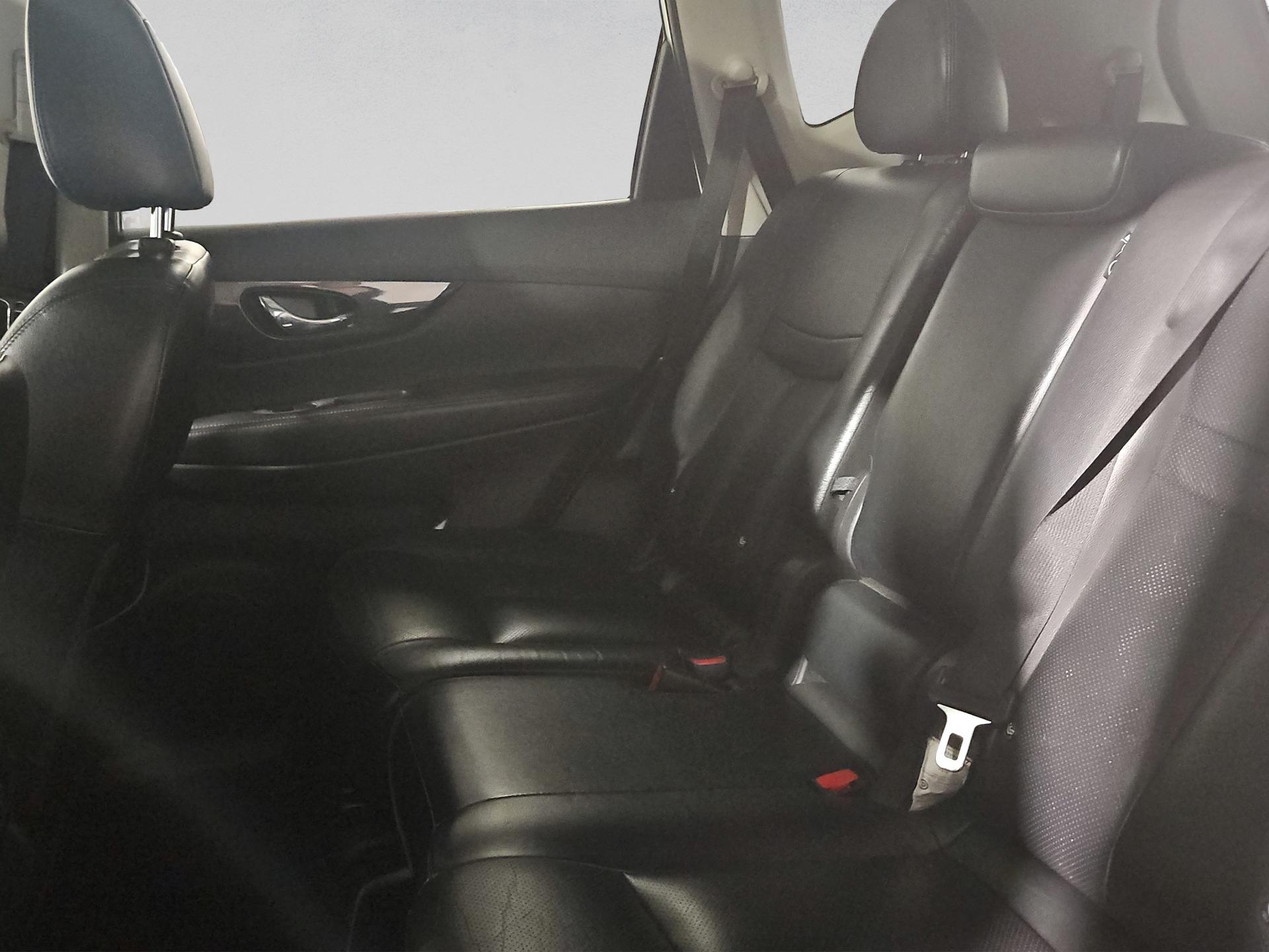 NISSAN X-Trail 1.6 DIG-T tekna-image-13