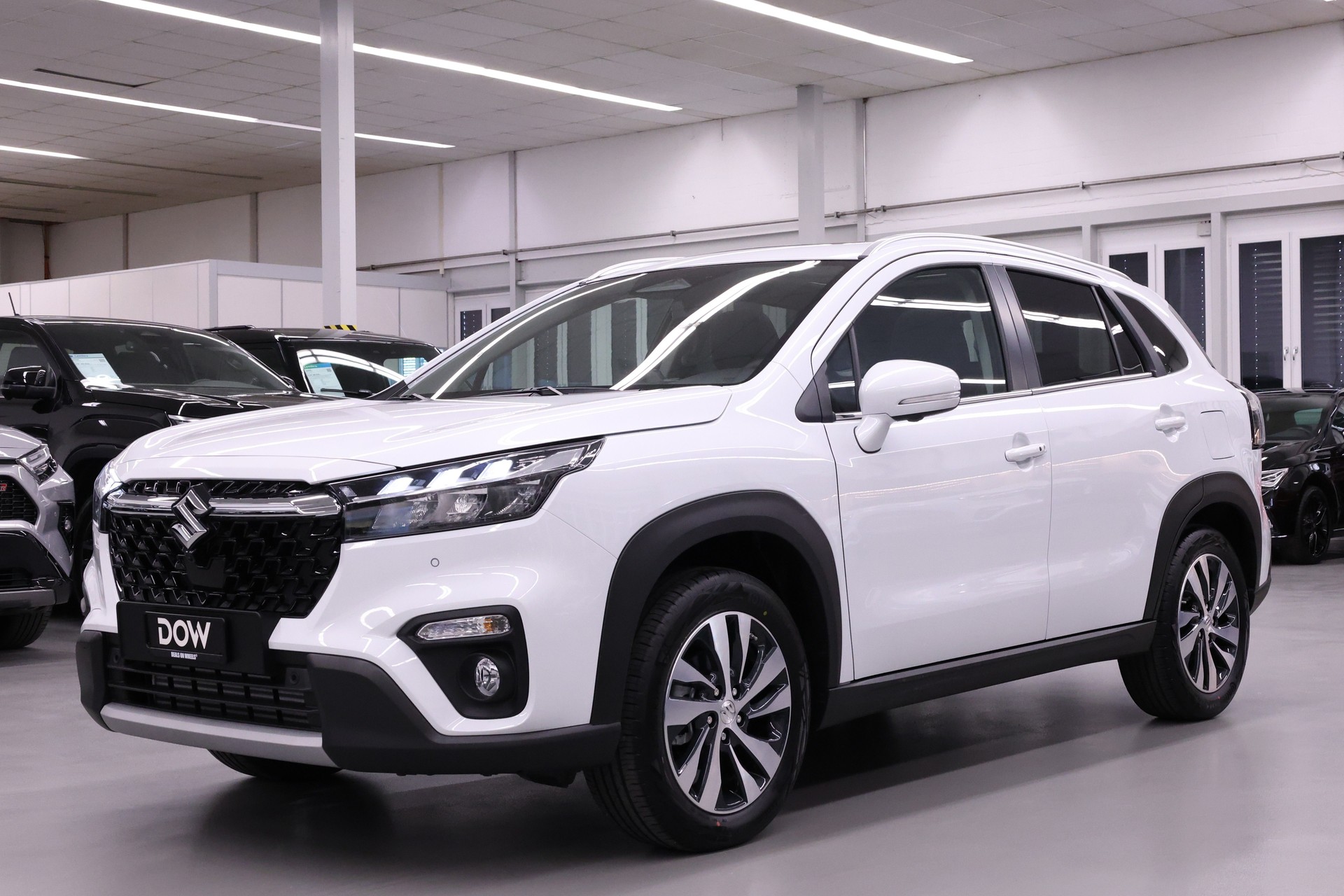 SUZUKI S-Cross 1.4 T Compact Top Hybrid 4x4-image-2