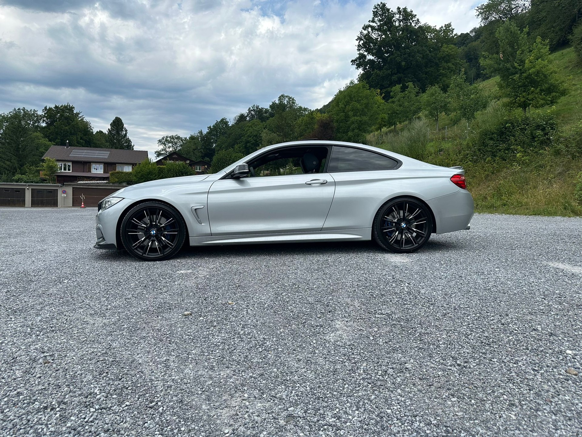 BMW 435i xDrive-image-2