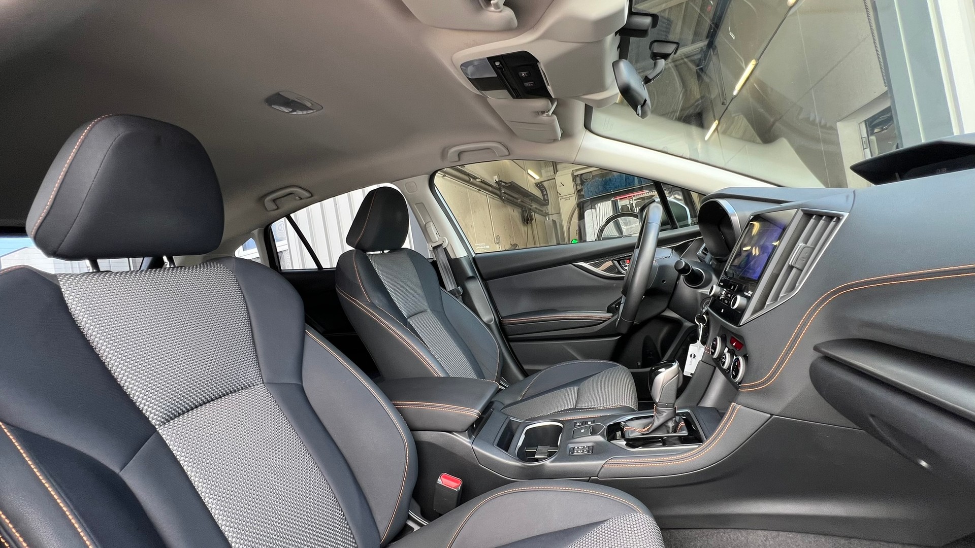 SUBARU XV 1.6 SWISS PLUS AWD CVT l 114 PS-image-24