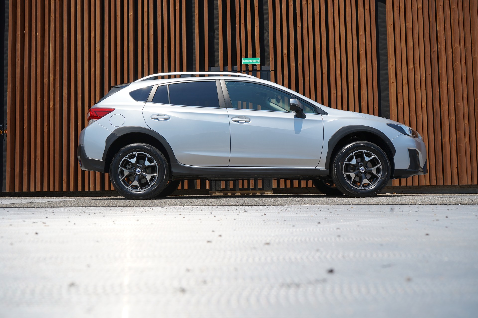 SUBARU XV 1.6 SWISS PLUS AWD CVT l 114 PS-image-0