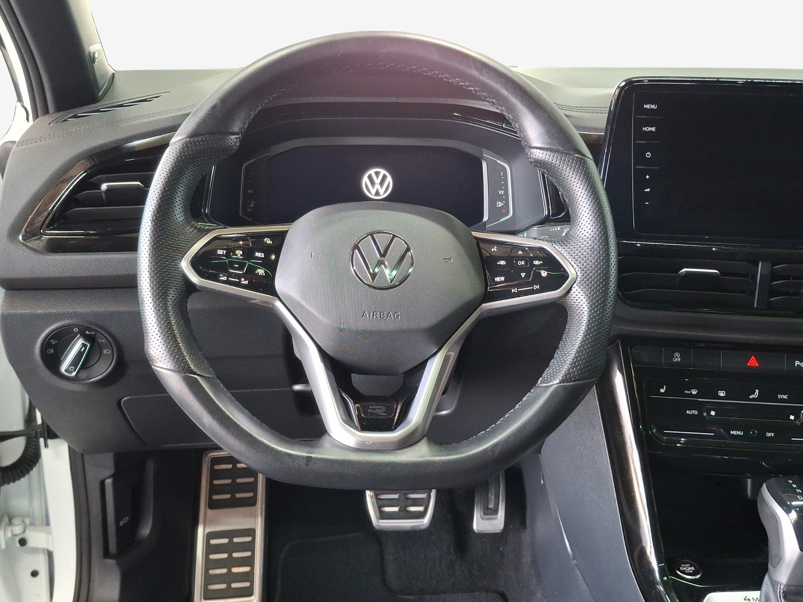 VW T-Roc 2.0 TSI R-Line DSG 4Motion-image-8