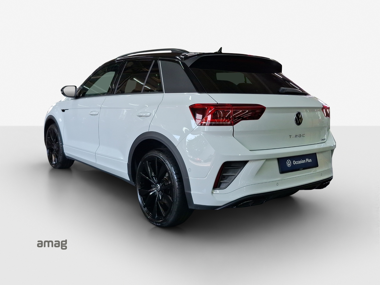 VW T-Roc 2.0 TSI R-Line DSG 4Motion-image-2