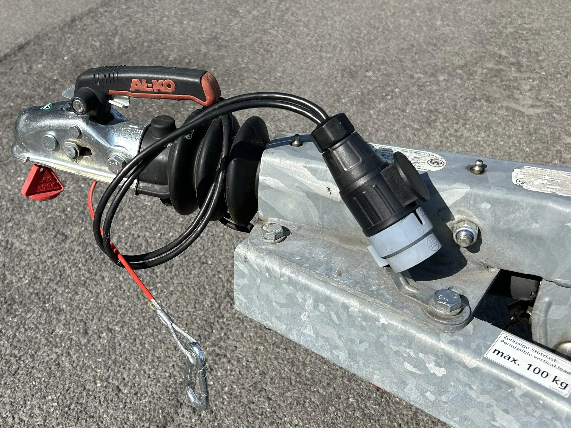 HUMBAUR-image-2