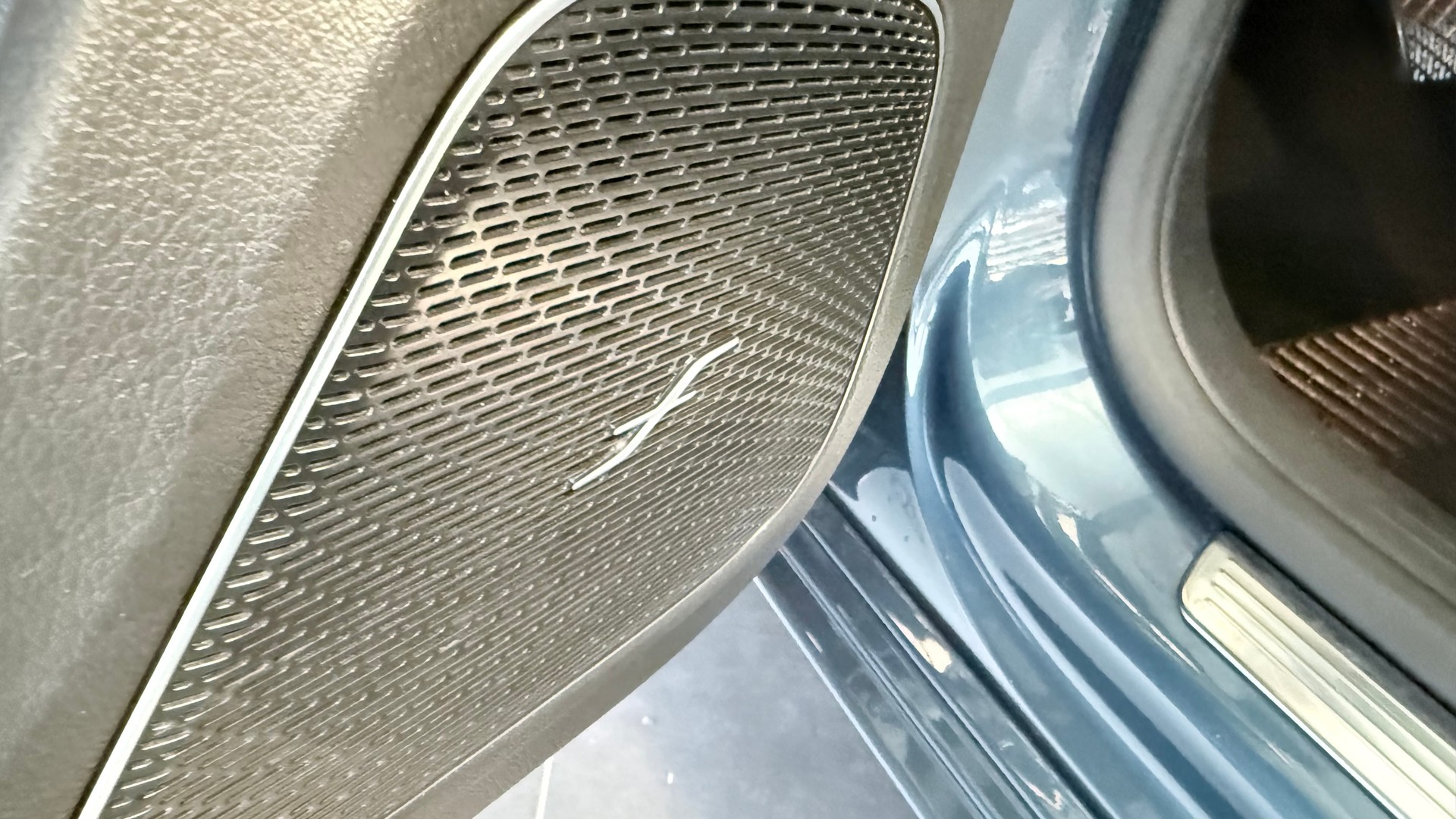 MERCEDES-BENZ A 200 Progressive-image-13