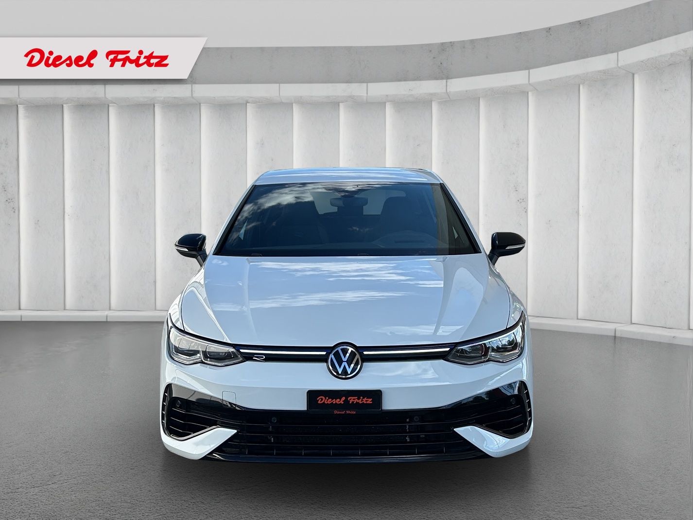 VW Golf 2.0 TSI R DSG 4Motion-image-7