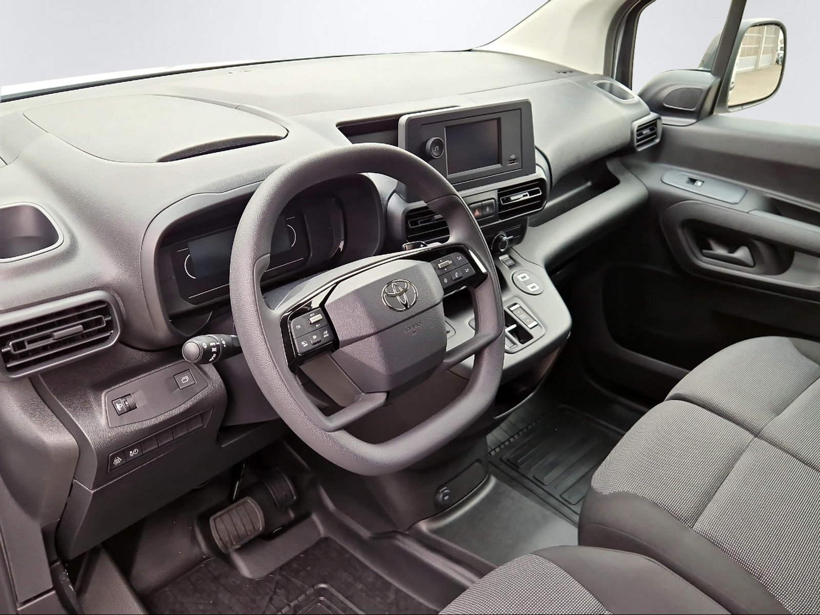 TOYOTA PROACE Van L1 75KWh Advanced-image-6