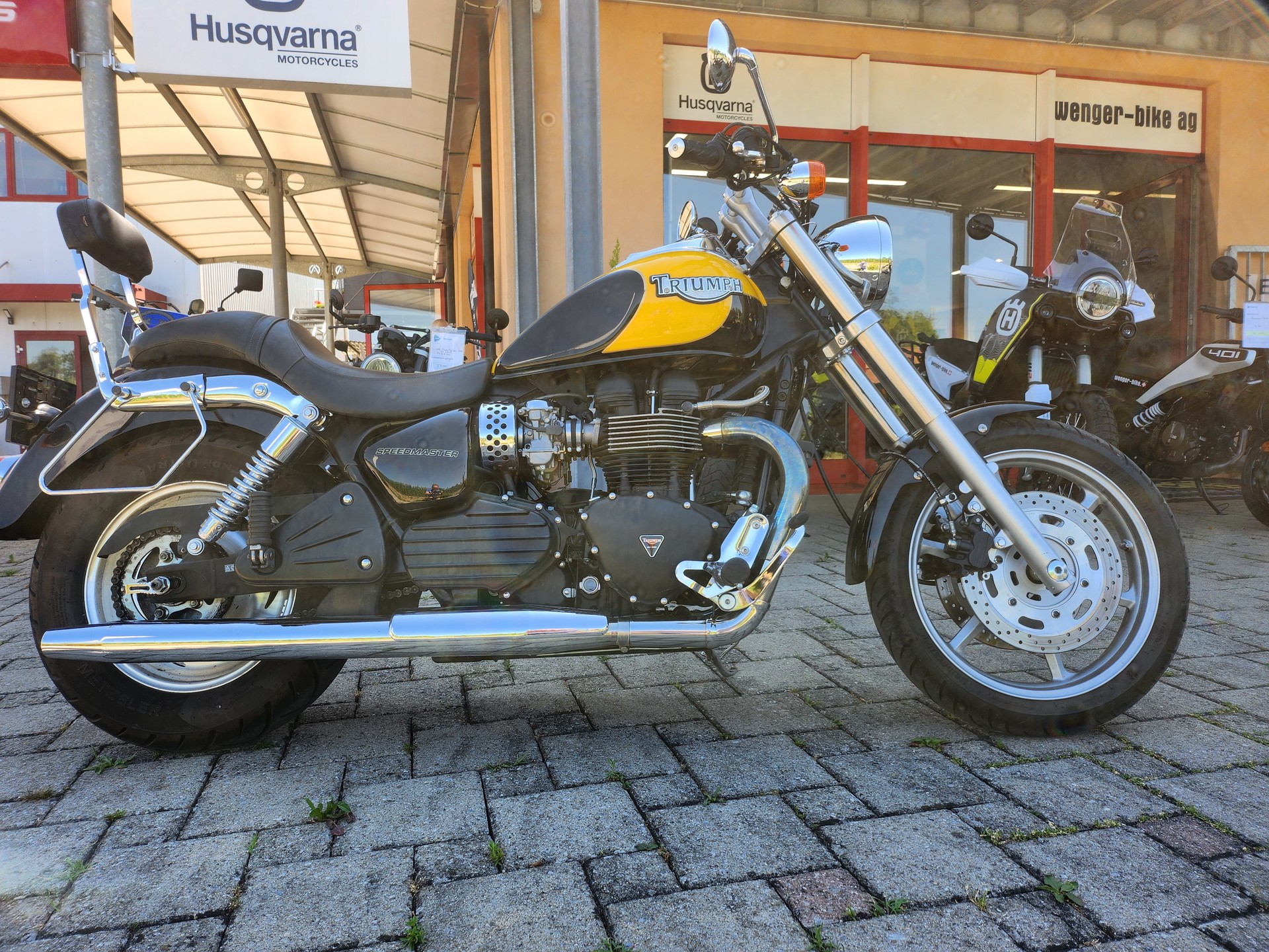 TRIUMPH Speedmaster 800-image-4