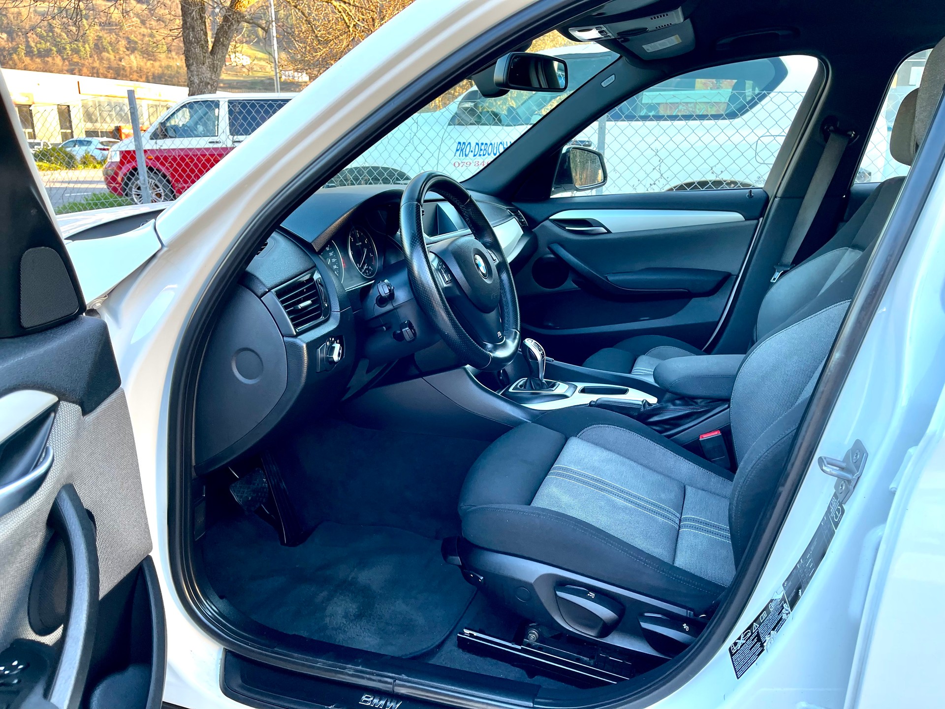 BMW X1 xDrive 18d Steptronic-image-11