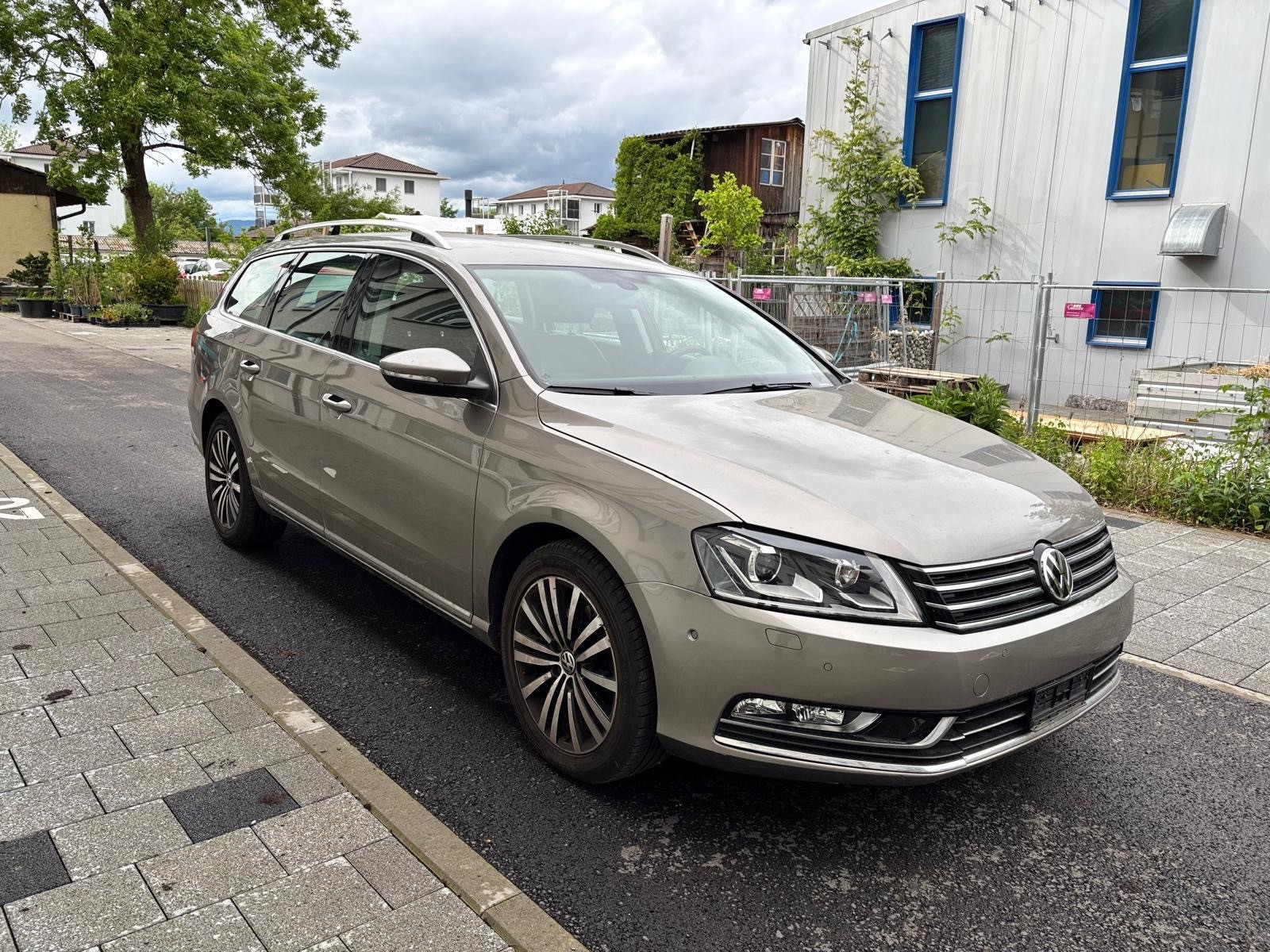 VW Passat Variant 2.0 TDI BMT Comfortline 4MDSG-image-1