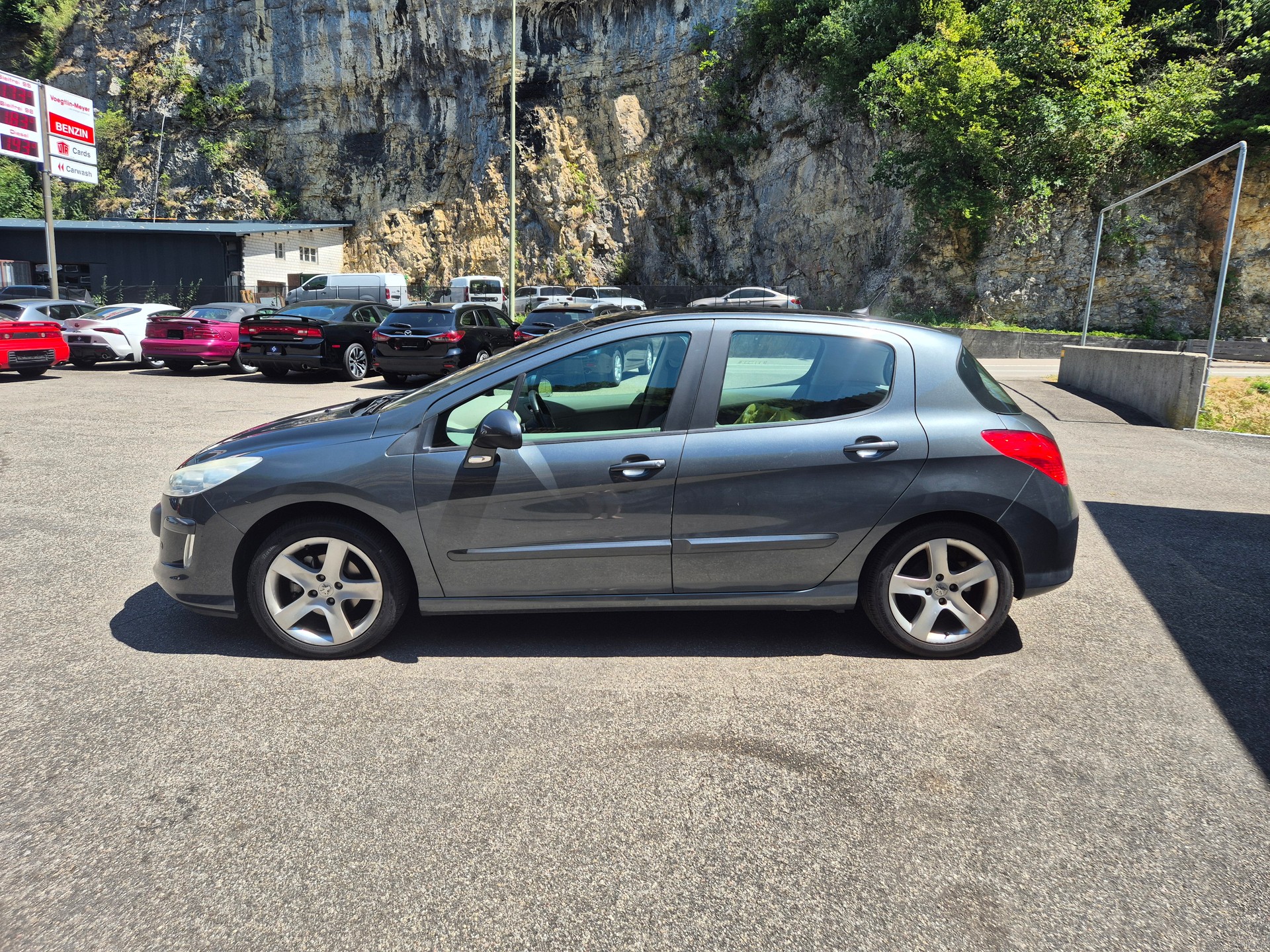 PEUGEOT 308 1.6 16V T XSI Automatic-image-6