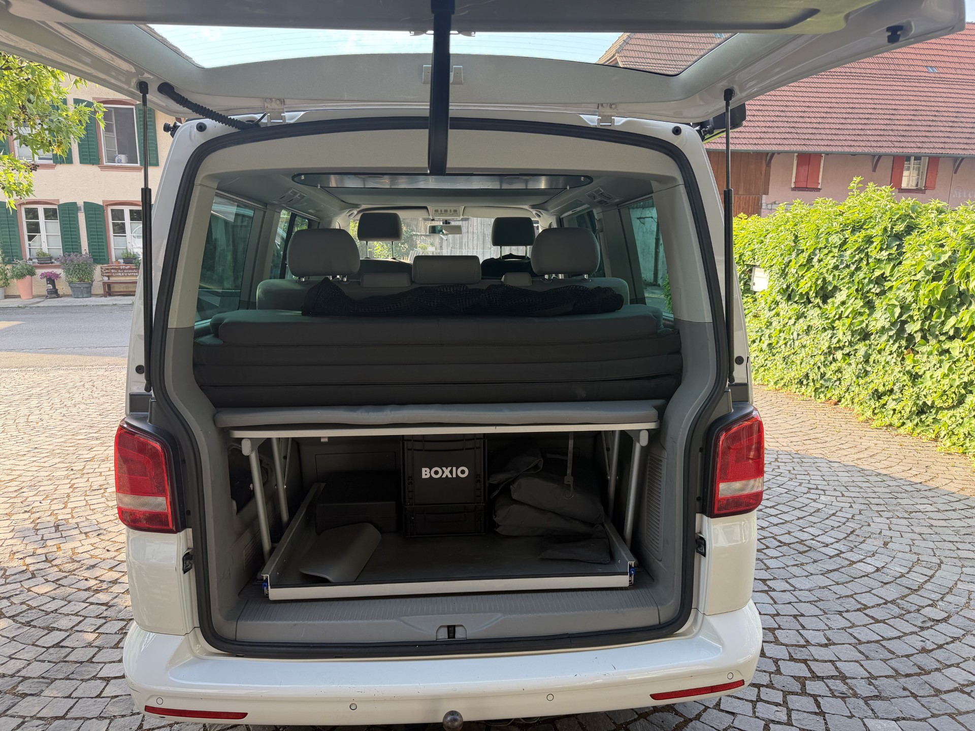 VW T5 California 2.0 TDI Beach 4Motion-image-8