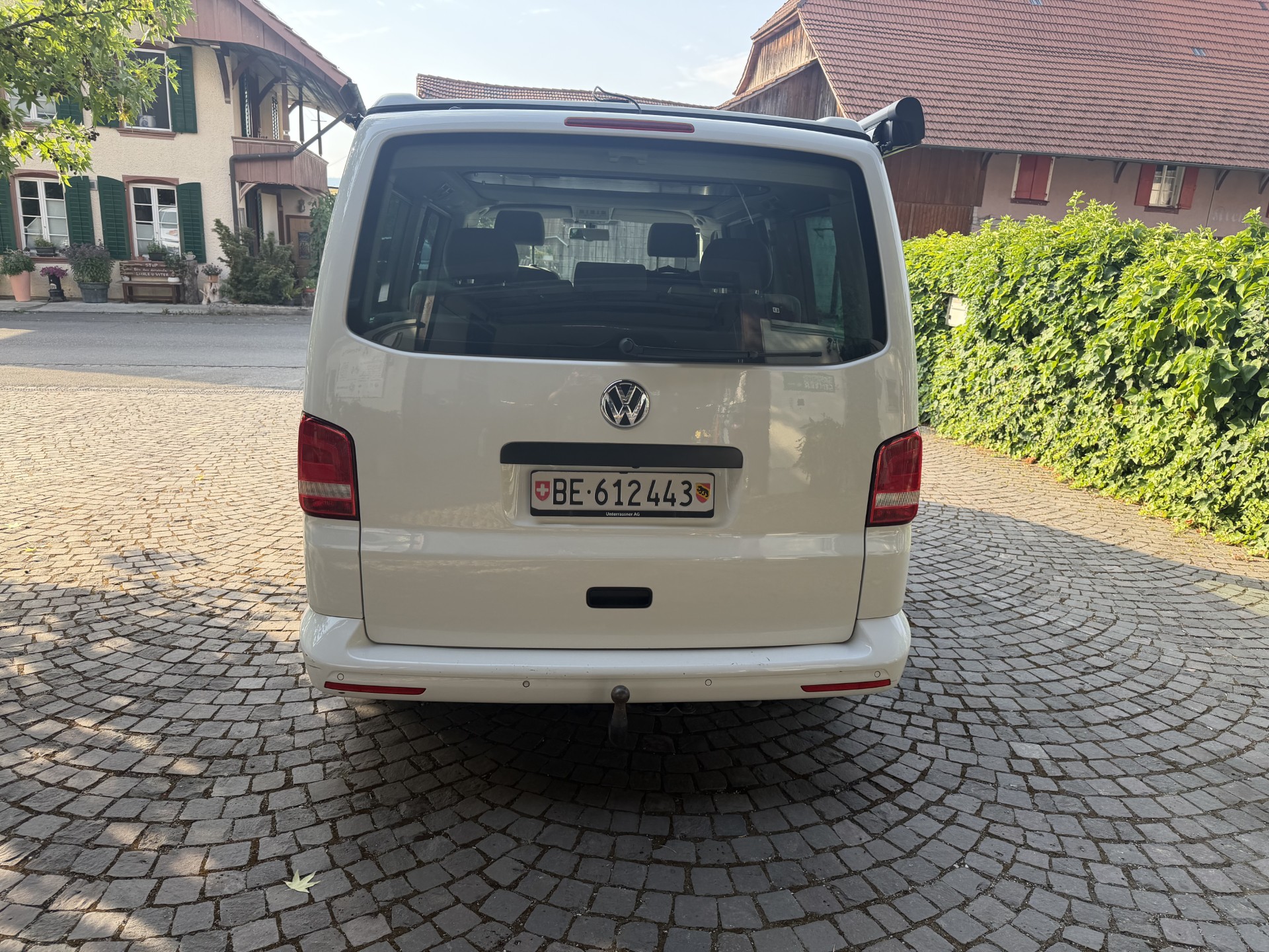 VW T5 California 2.0 TDI Beach 4Motion-image-4