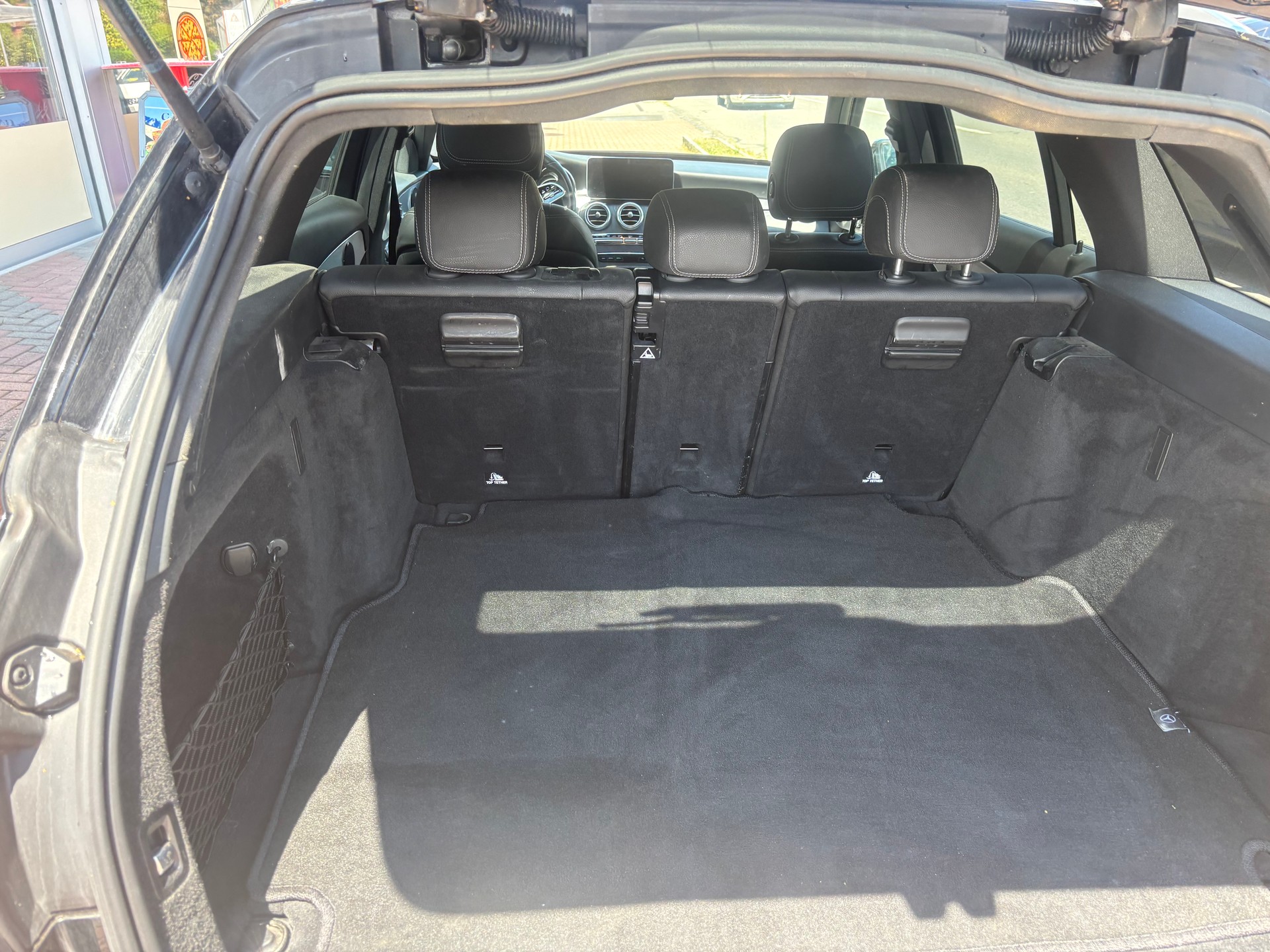 MERCEDES-BENZ C 200 Swiss Star 4M 9G-Tronic-image-5
