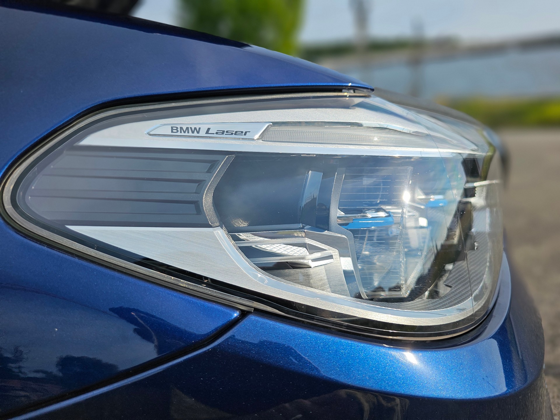 BMW M550i xDrive Steptronic-image-27