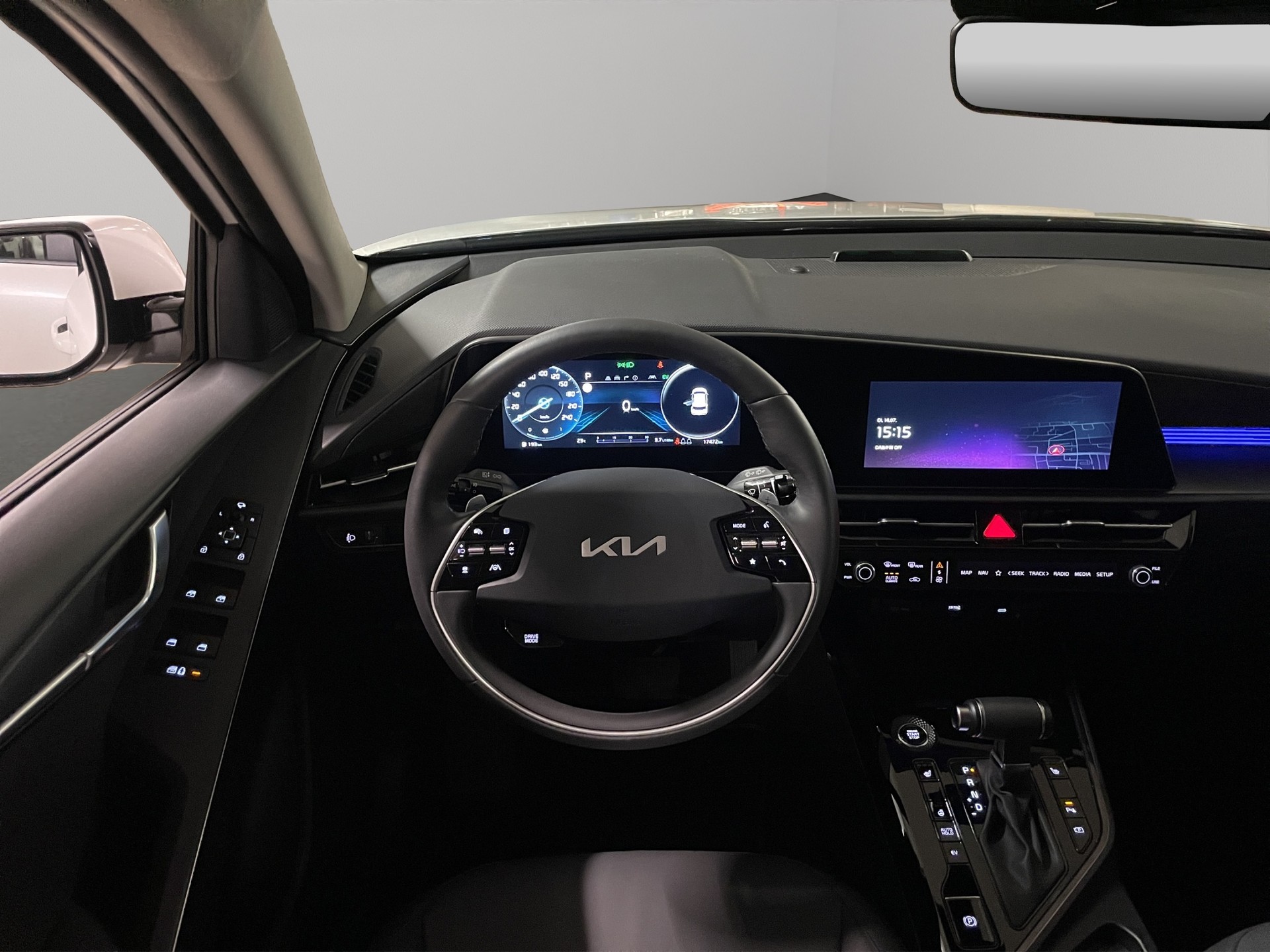 KIA Niro 1.6 GDi Plug-in Hybrid Power Edition-image-9