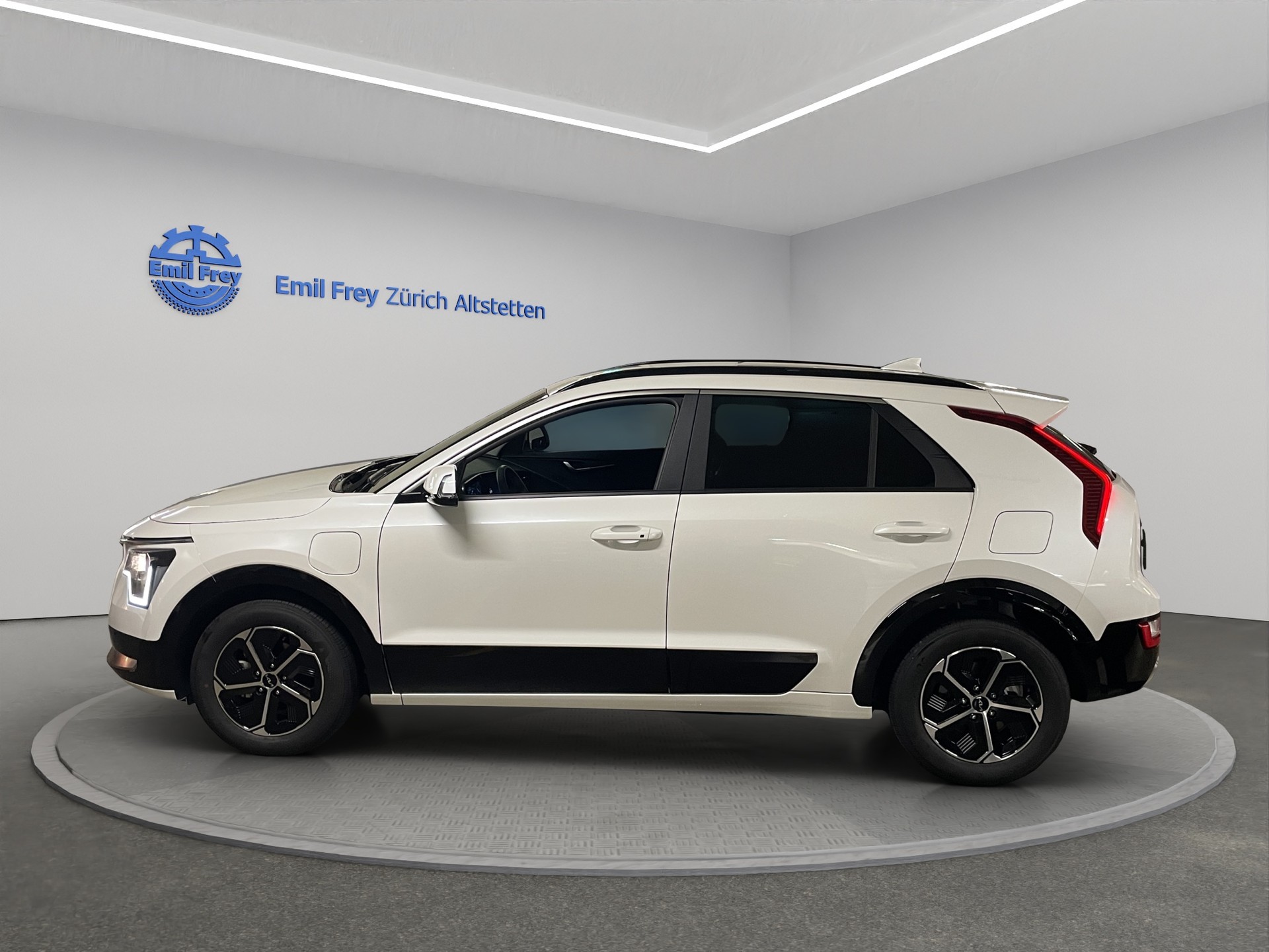 KIA Niro 1.6 GDi Plug-in Hybrid Power Edition-image-2