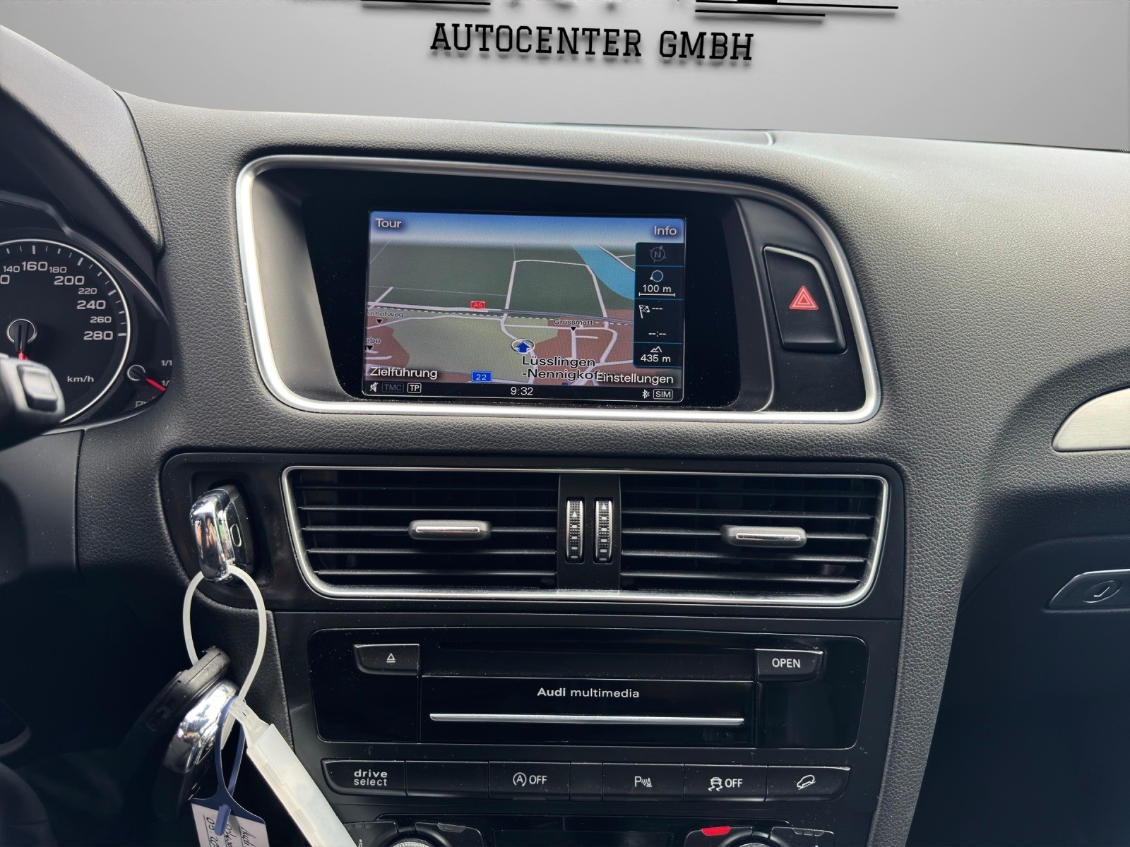 AUDI Q5 2.0 TDI S-tronic-image-12
