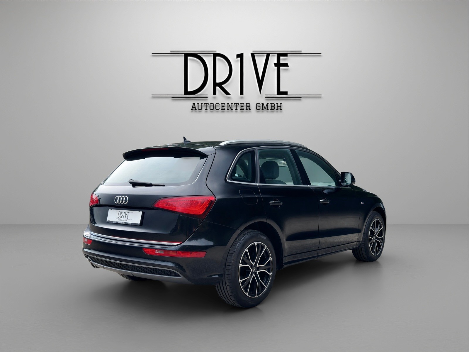 AUDI Q5 2.0 TDI S-tronic-image-4