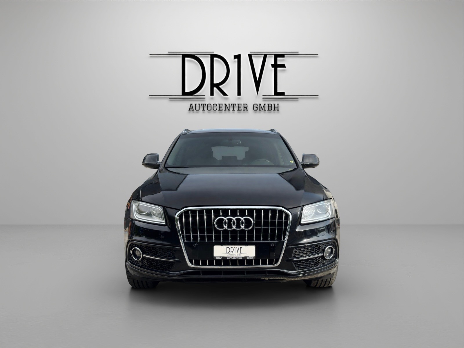 AUDI Q5 2.0 TDI S-tronic-image-1