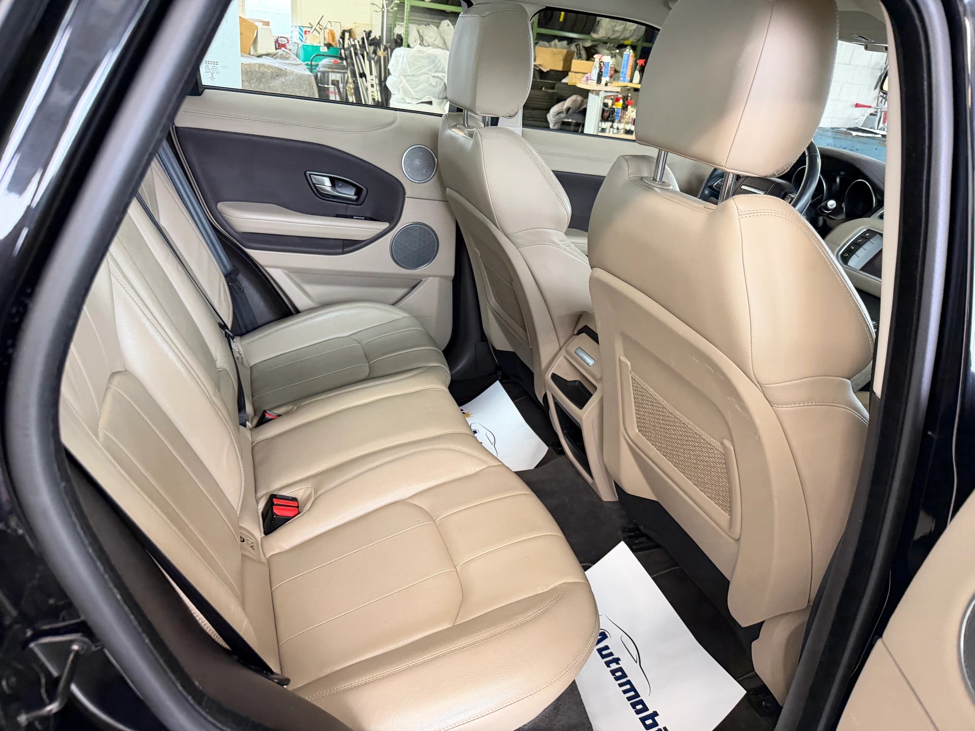 LAND ROVER Range Rover Evoque 2.0 Si4 SE AT9 | CH-Auto | Ab MFK 03.2026 | Pano Dach-image-10