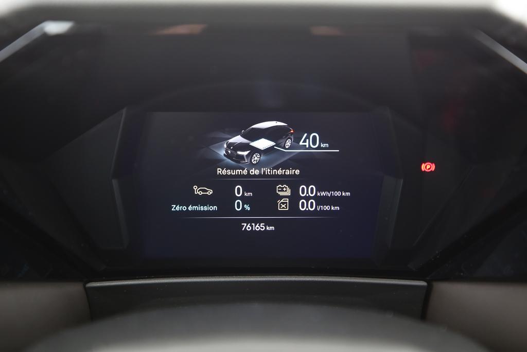 DS AUTOMOBILES 4 1.6 E-Tense La Première-image-14