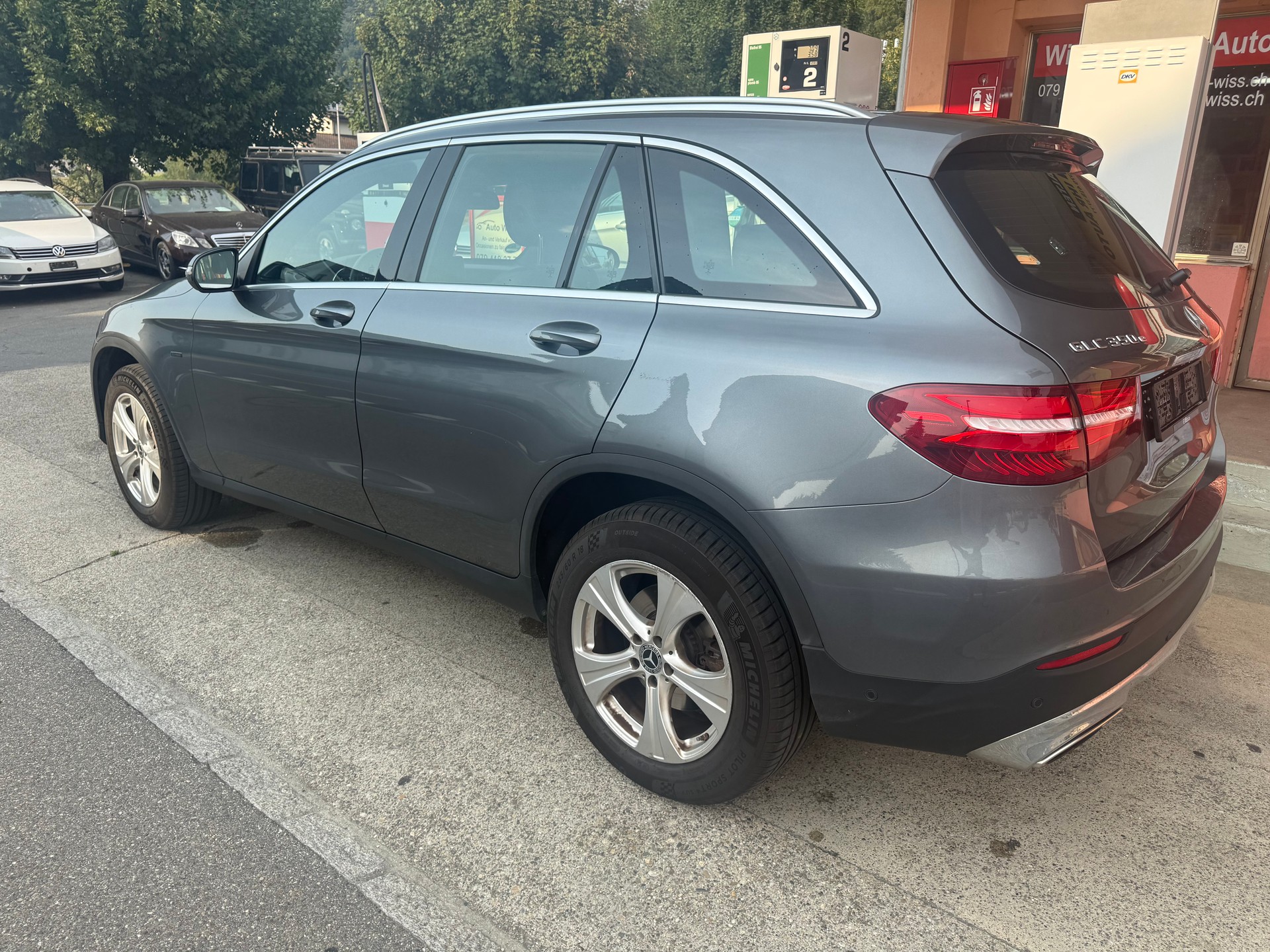 MERCEDES-BENZ GLC 350 e Exclusive 4Matic 7G-Tronic-image-5