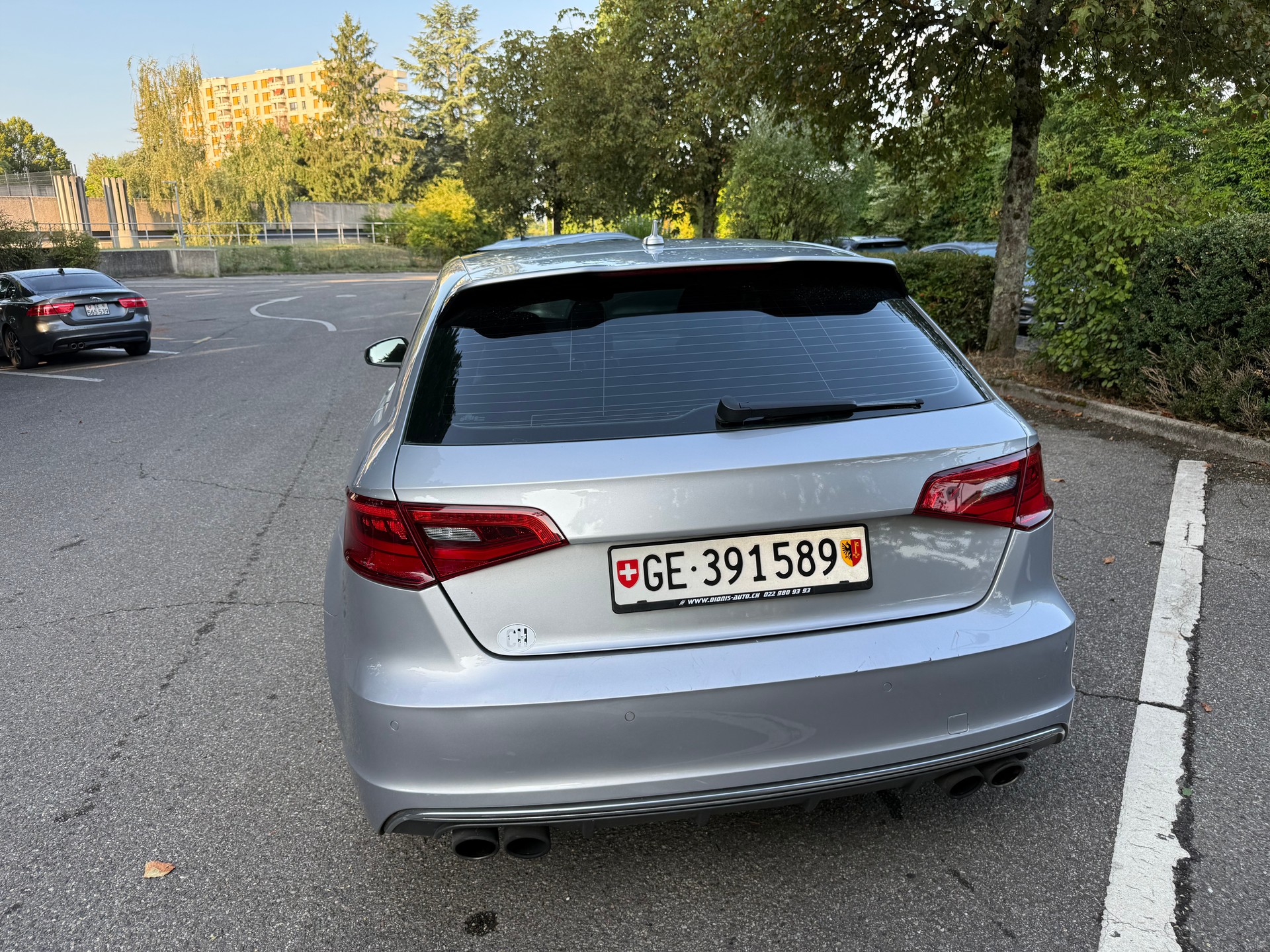 AUDI S3 Sportback S-Line 2.0 TFSI quattro S-tronic-image-8