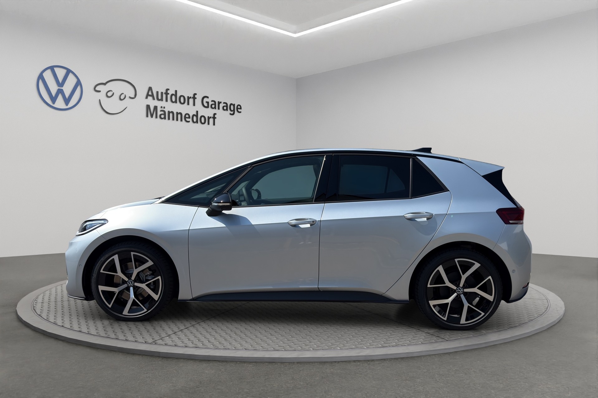 VW ID.3 Neo 79 kWh 231 PS Style-image-2