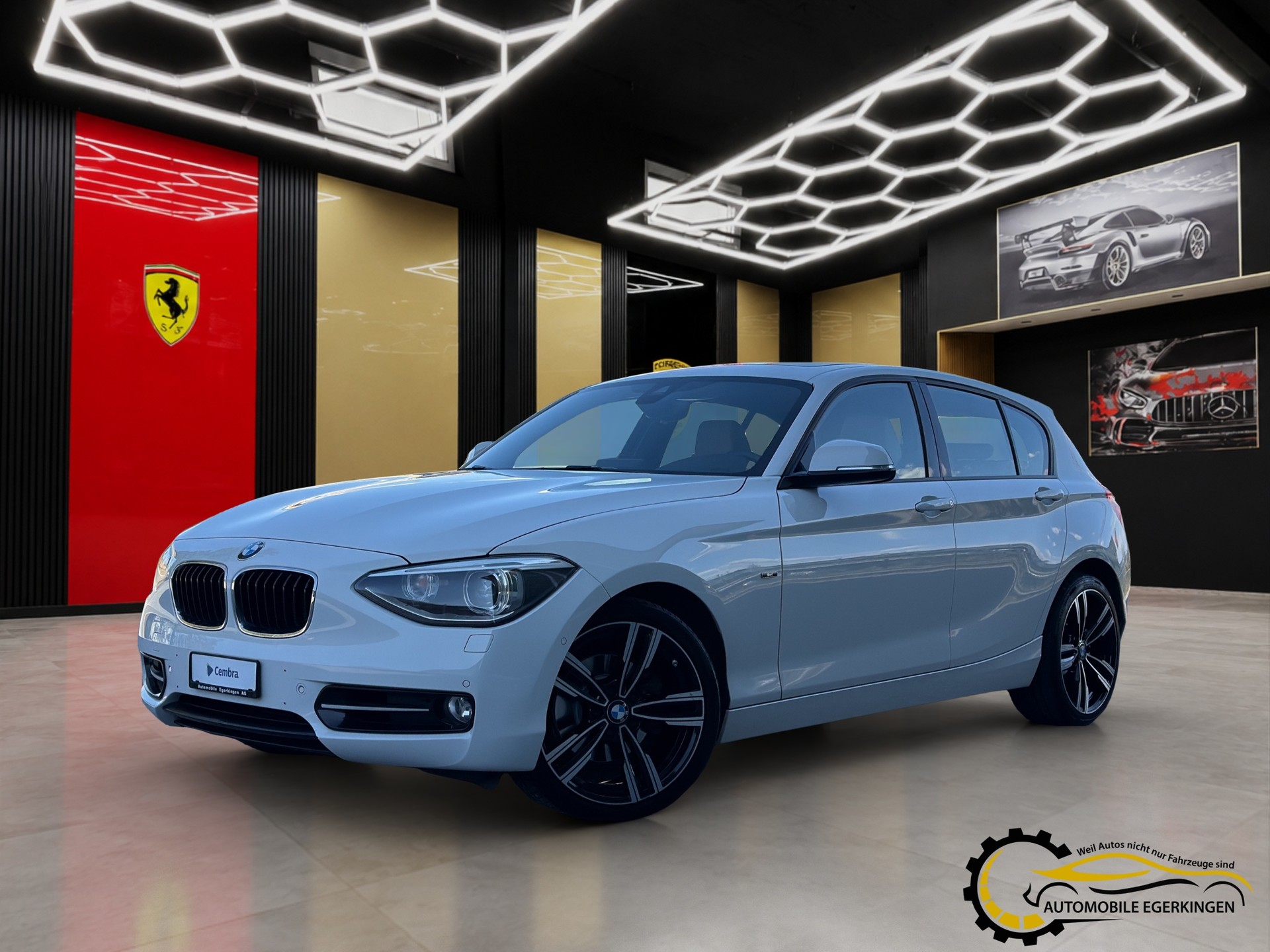 BMW 120d xDrive Sport Line-image-0
