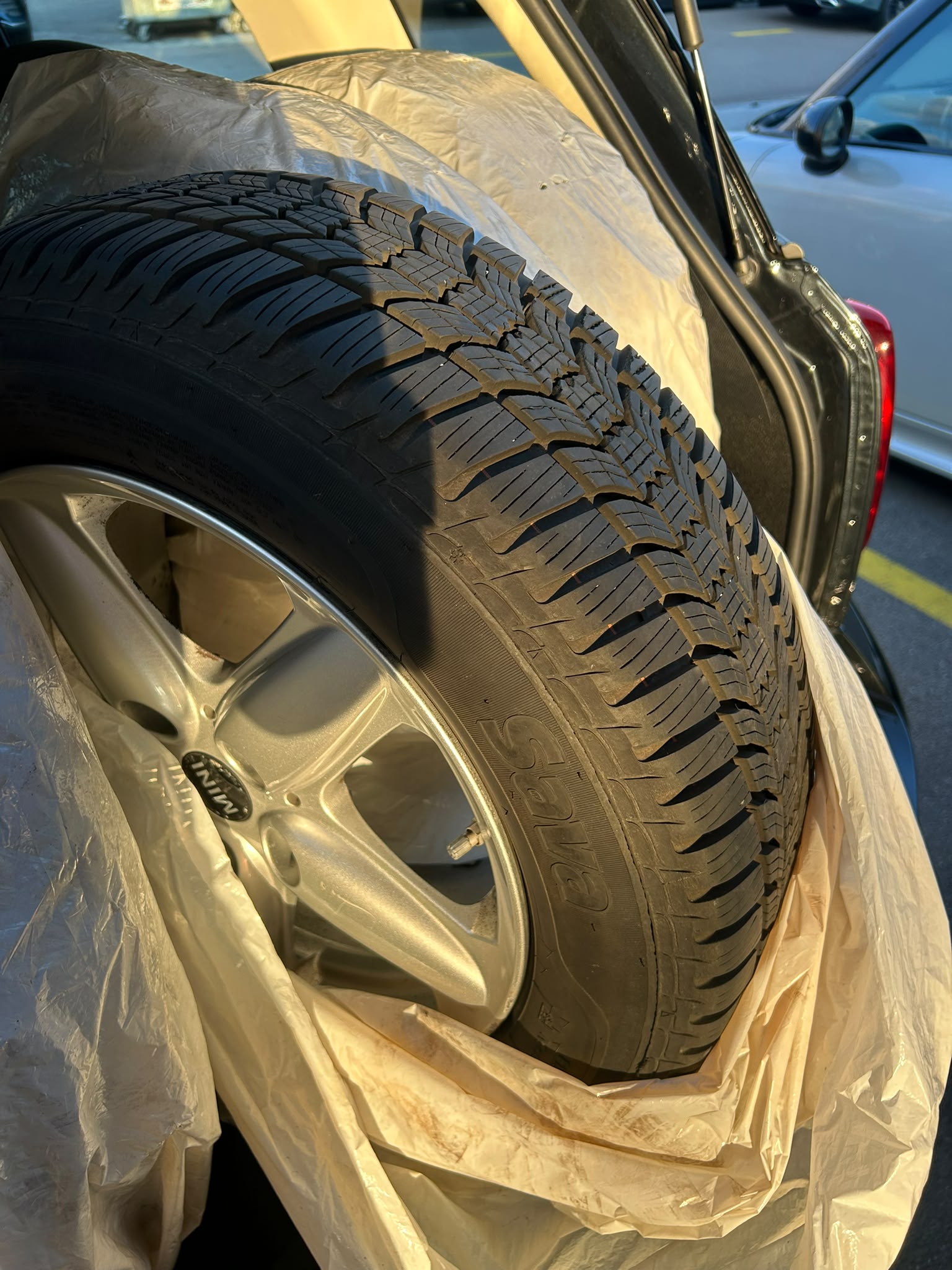 MINI Countryman Cooper ALL4-image-12