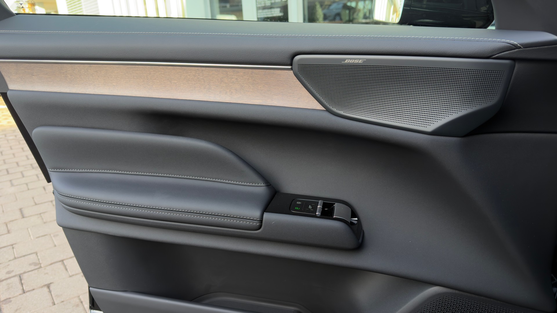 VOLVO ES90 Plus-image-14
