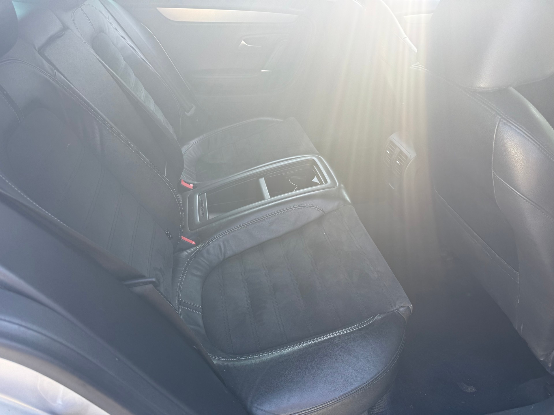 VW Passat CC 2.0 TDI DSG-image-9