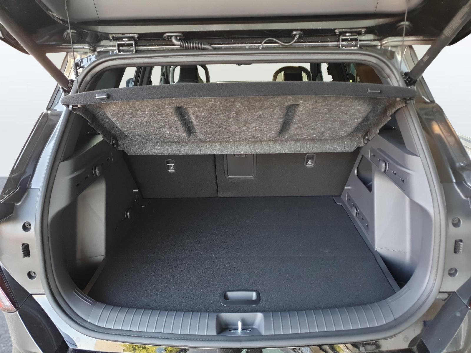 KIA Seltos 1.6 T-GDi GT-Line-image-11