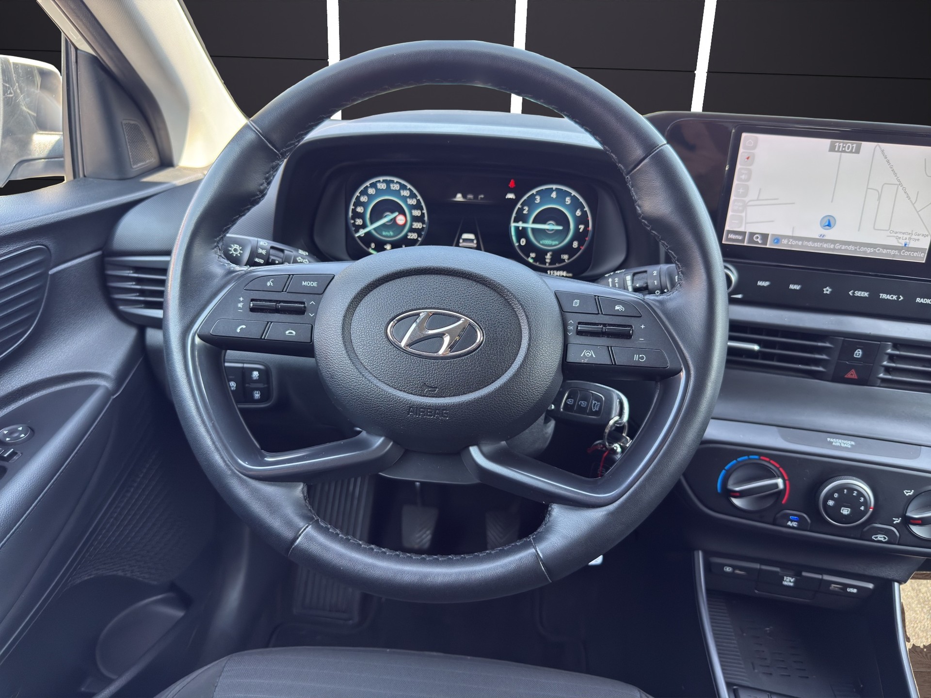HYUNDAI i20 1.0 T-GDi Amplia-image-8