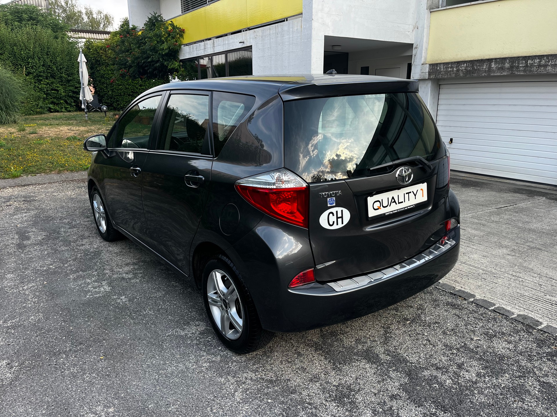 TOYOTA Verso-S 1.33 Linea Luna Multidrive S-image-5