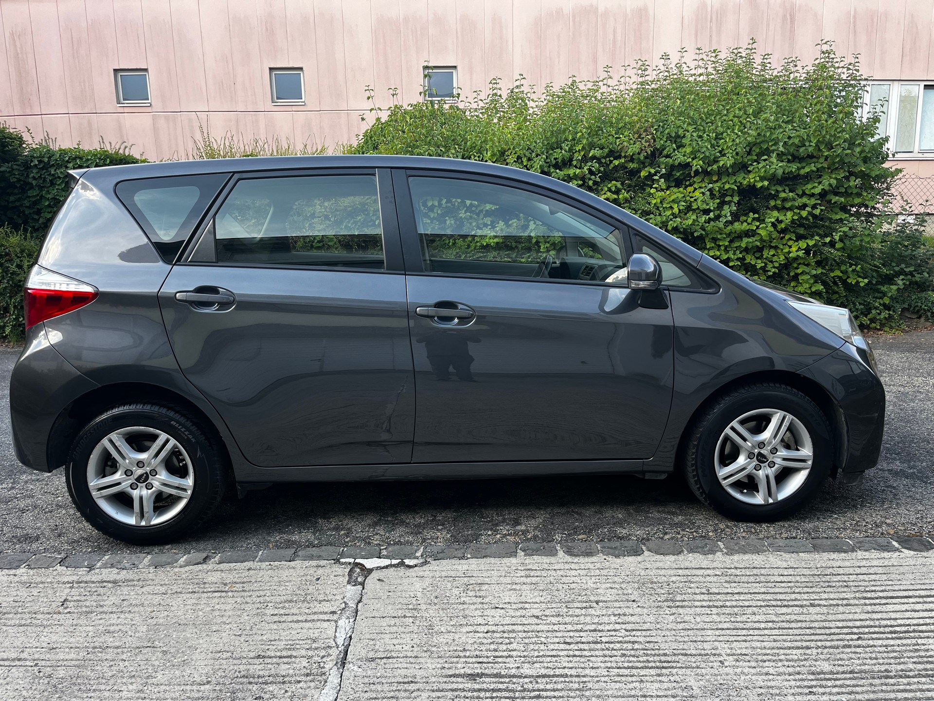 TOYOTA Verso-S 1.33 Linea Luna Multidrive S-image-4