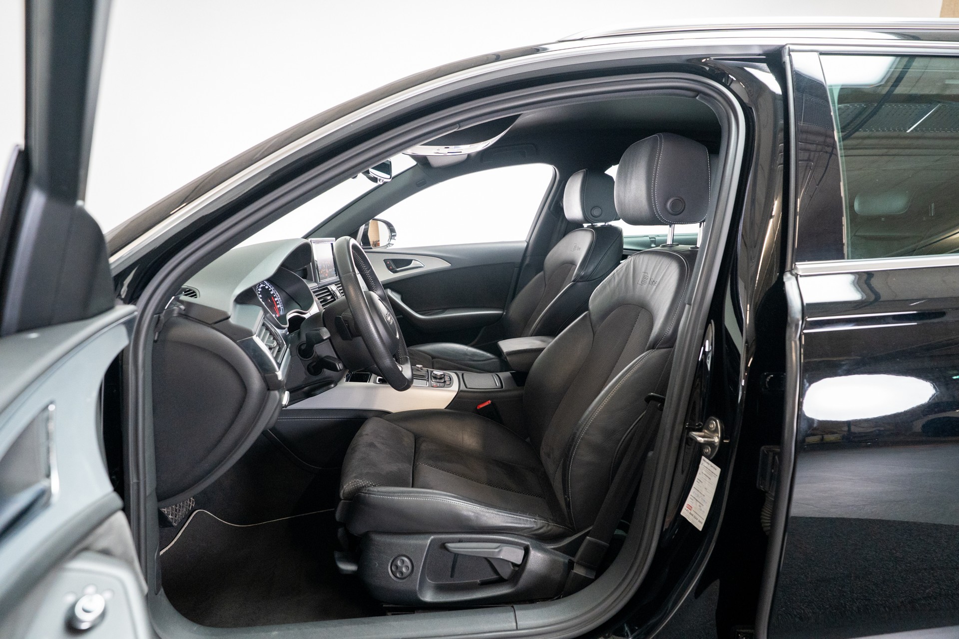 AUDI A6 Avant 3.0 V6 TDI 204 quattro S-Tr. / CH-Fahrzeug / Tempomat / Virtual Cockpit-image-7