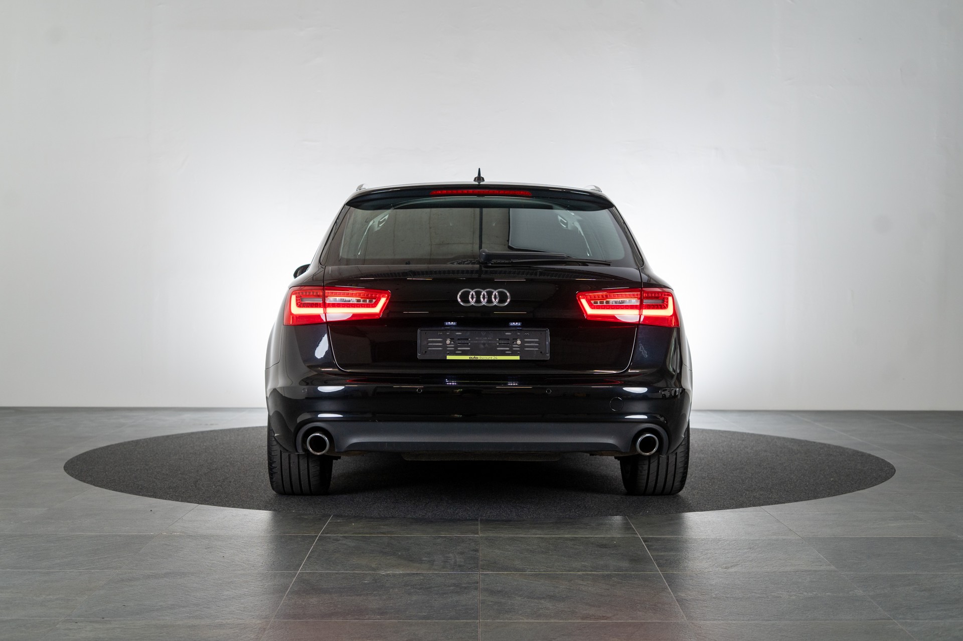 AUDI A6 Avant 3.0 V6 TDI 204 quattro S-Tr. / CH-Fahrzeug / Tempomat / Virtual Cockpit-image-4