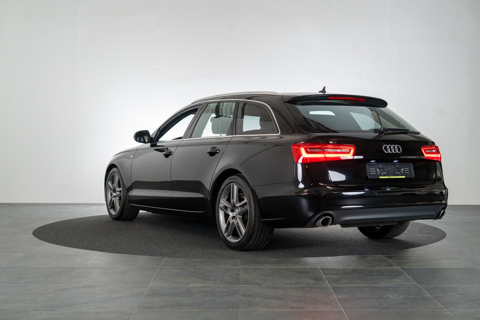 AUDI A6 Avant 3.0 V6 TDI 204 quattro S-Tr. / CH-Fahrzeug / Tempomat / Virtual Cockpit-image-6