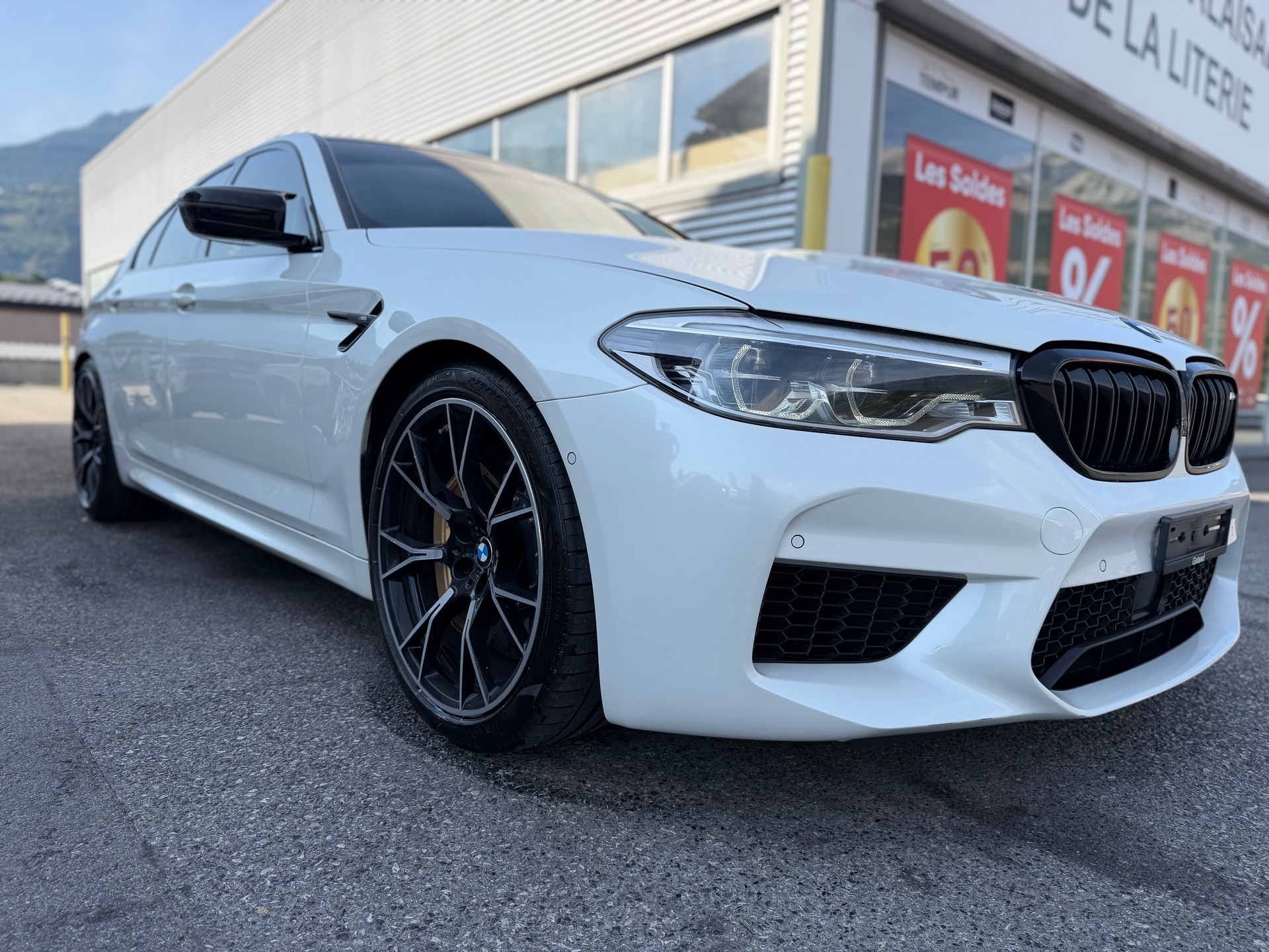 BMW M5 xDrive Competition Drivelogic-image-2