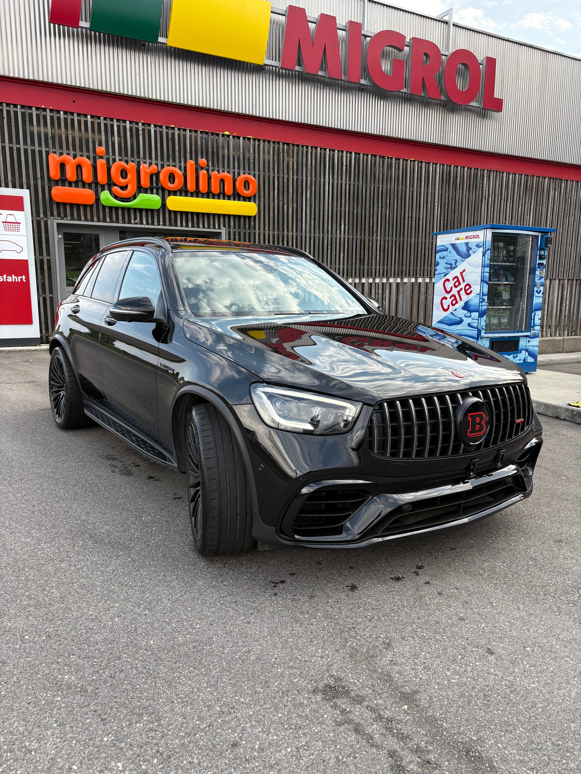 MERCEDES-BENZ GLC 63 AMG 4m+-image-1