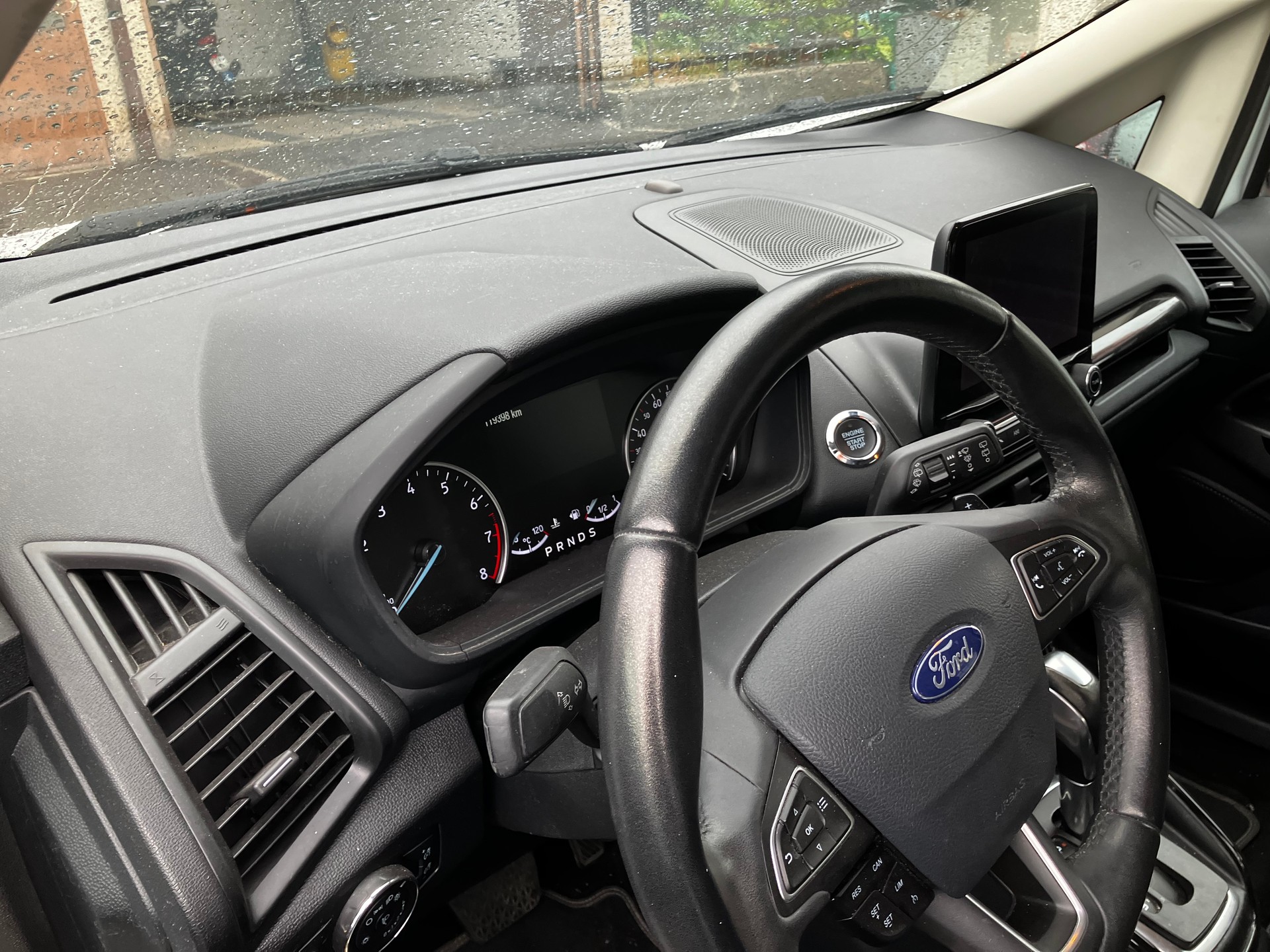 FORD EcoSport 1.0 SCTi Business Automat-image-6