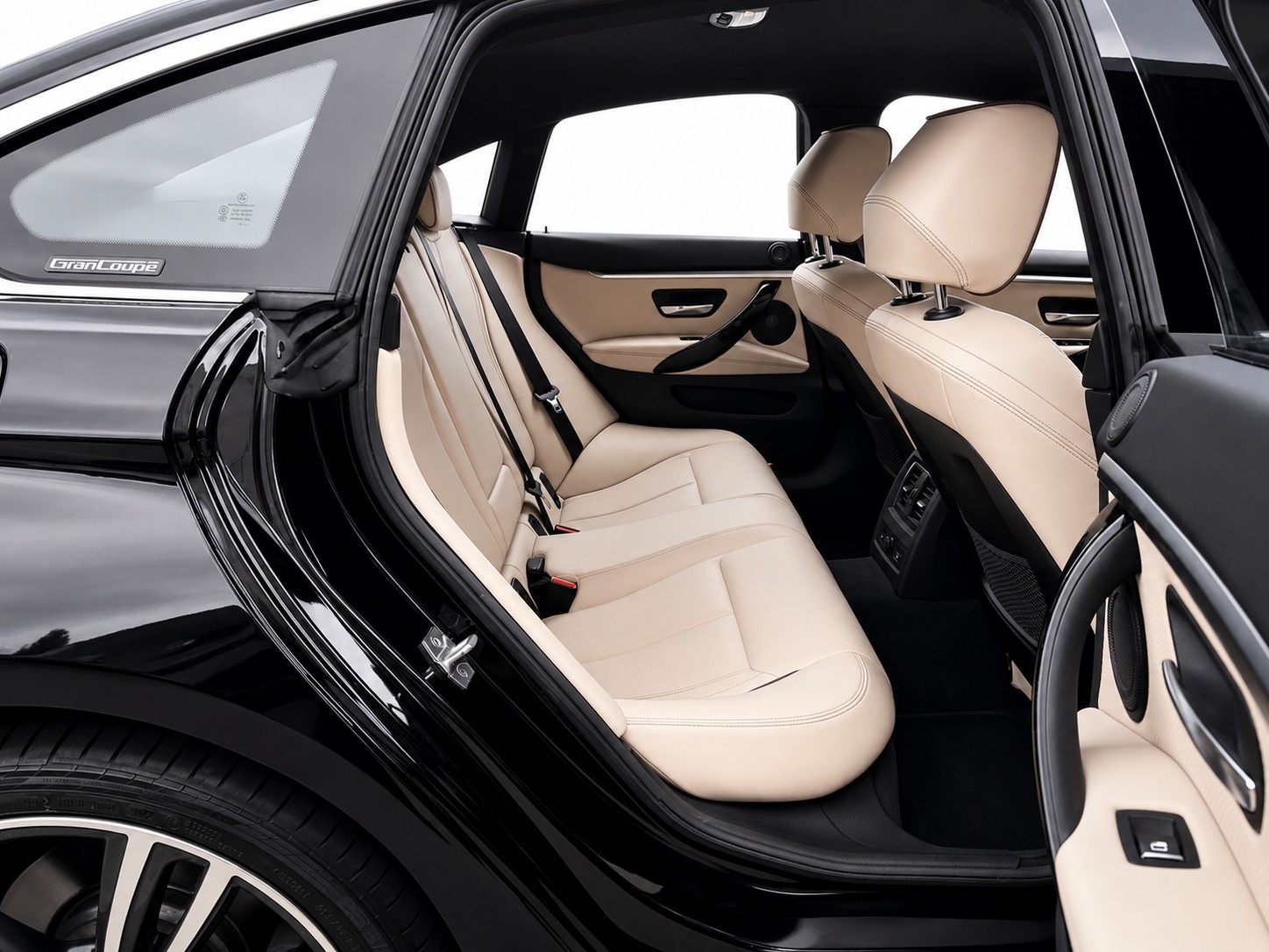 BMW 440i xDrive SAG Gran Coupé CH FAHRZEUG-image-11