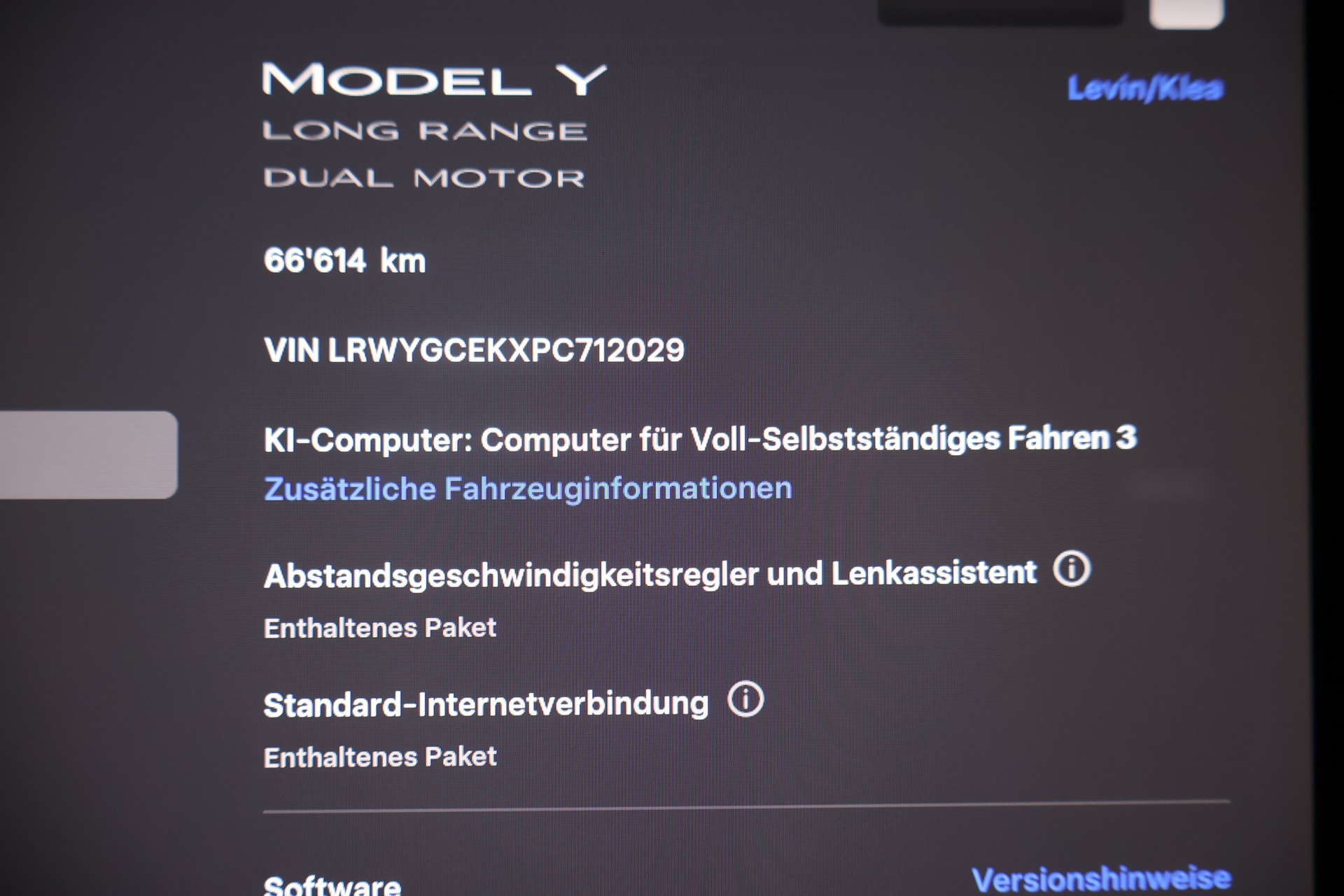 TESLA Model Y Long Range-image-24