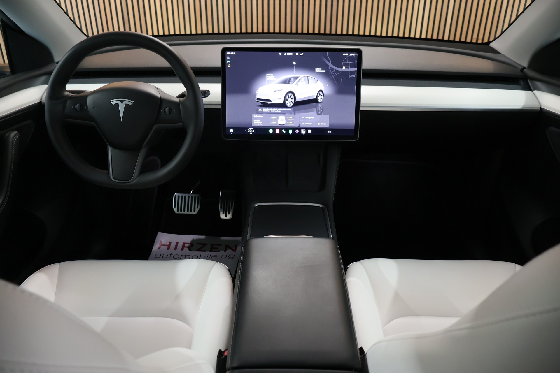 TESLA Model Y Long Range-image-16