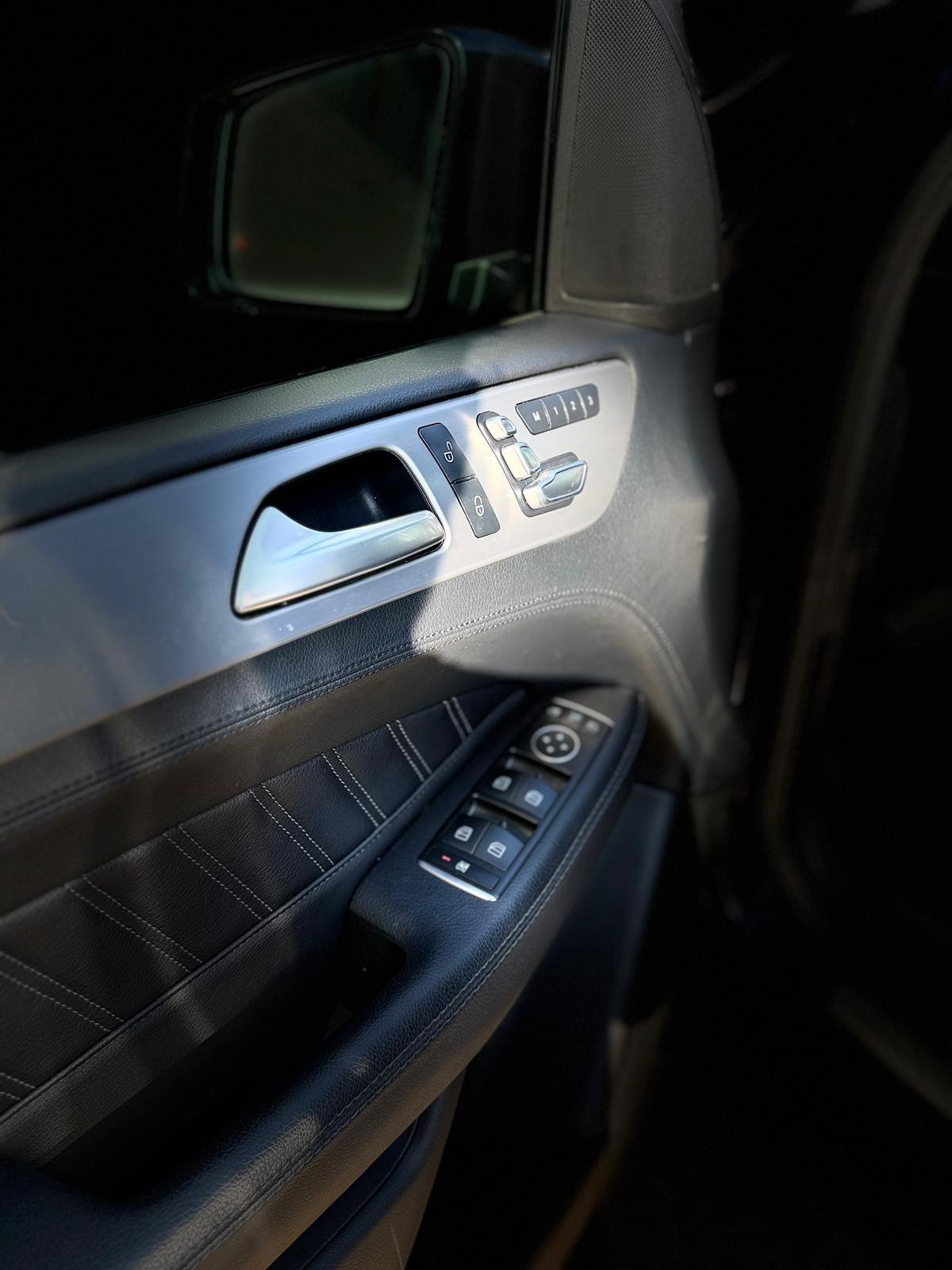 MERCEDES-BENZ GLE 350 d Executive 4Matic 9G-Tronic-image-10